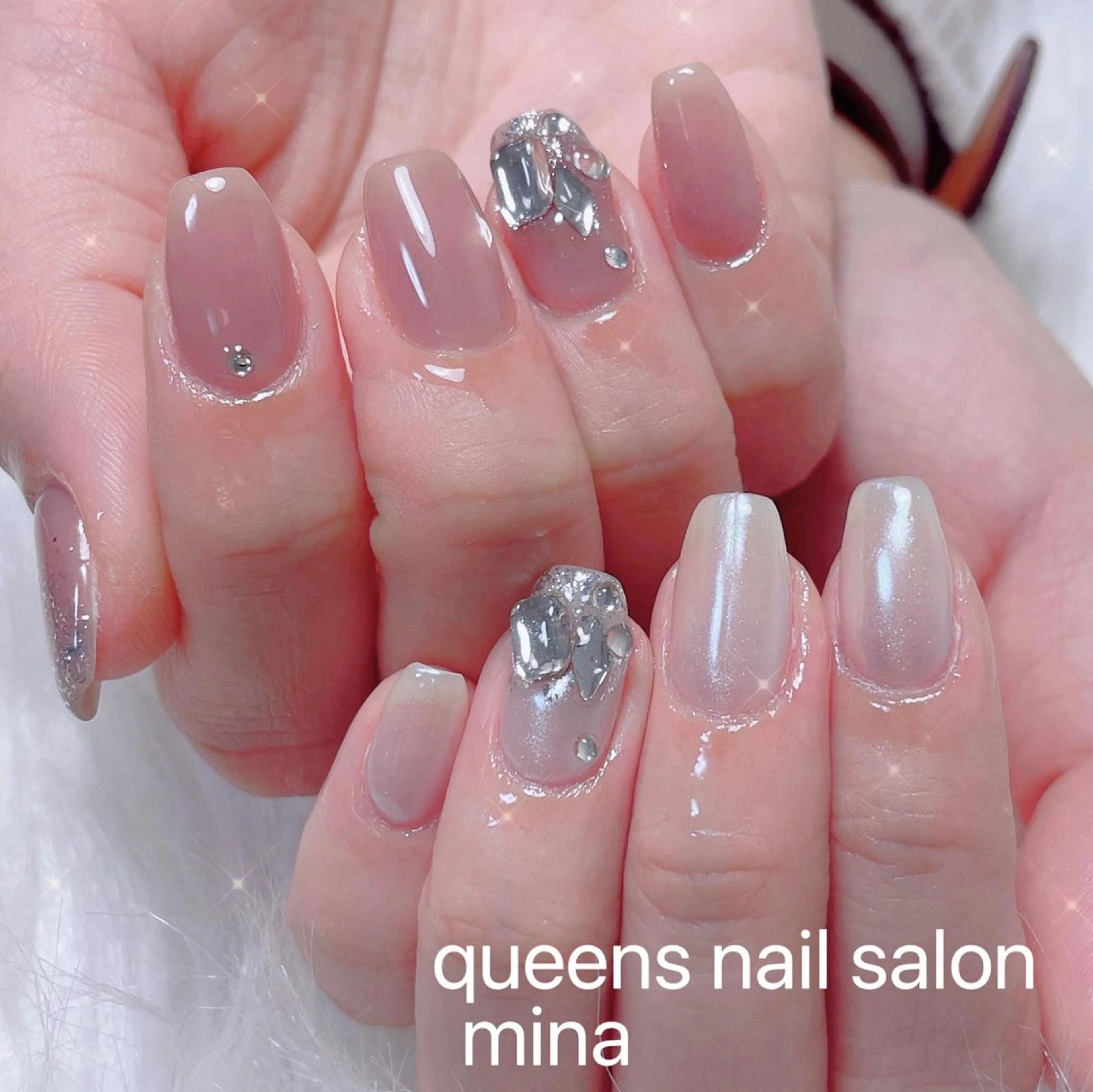 ネイル queens nailsalonのネイルデザイン