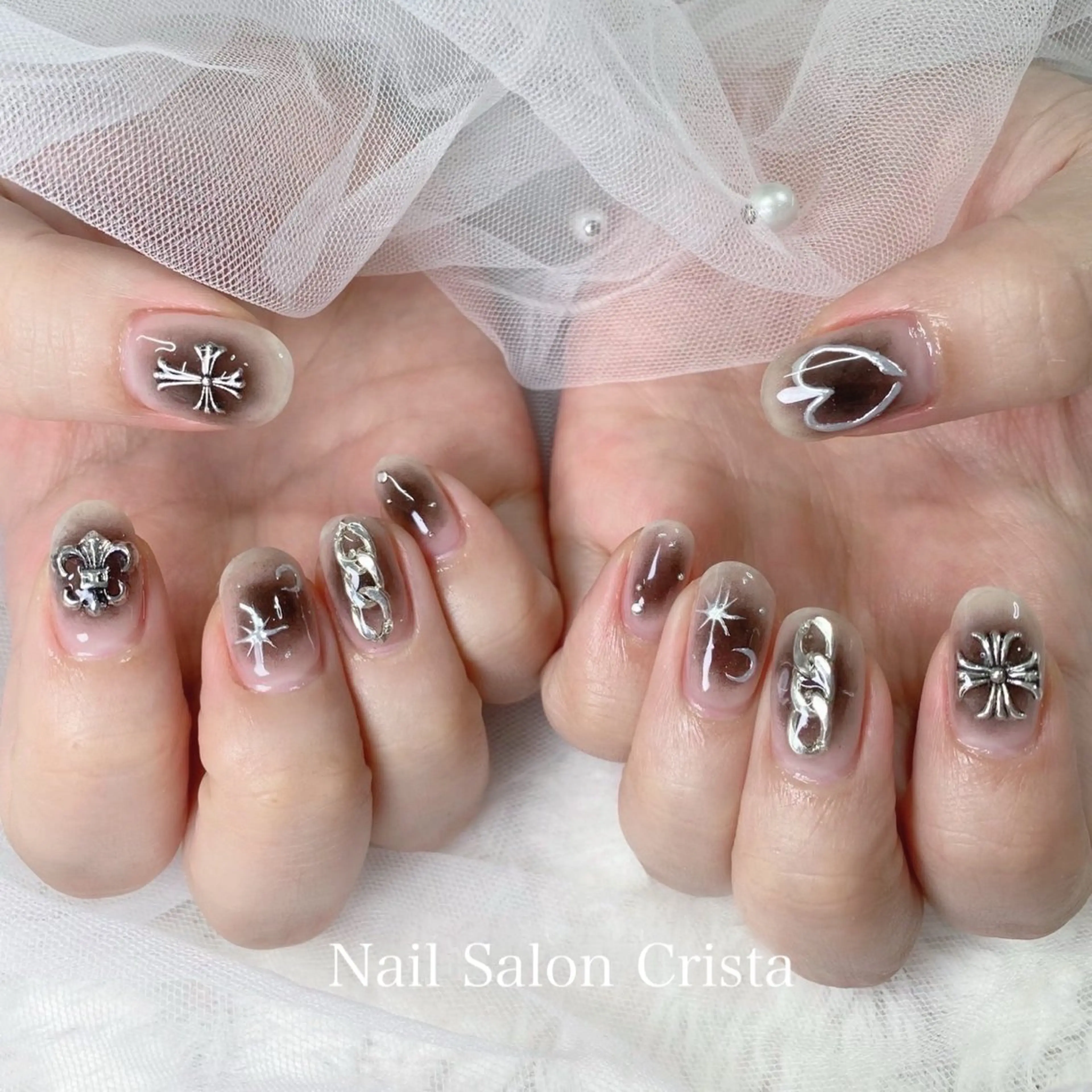 ネイル フットネイル ジェルネイル マグネットネイル オフィスネイル ワンカラーネイル NAILSALON CRISTA所属・🤍CRISTA yui🤍のネイルデザイン