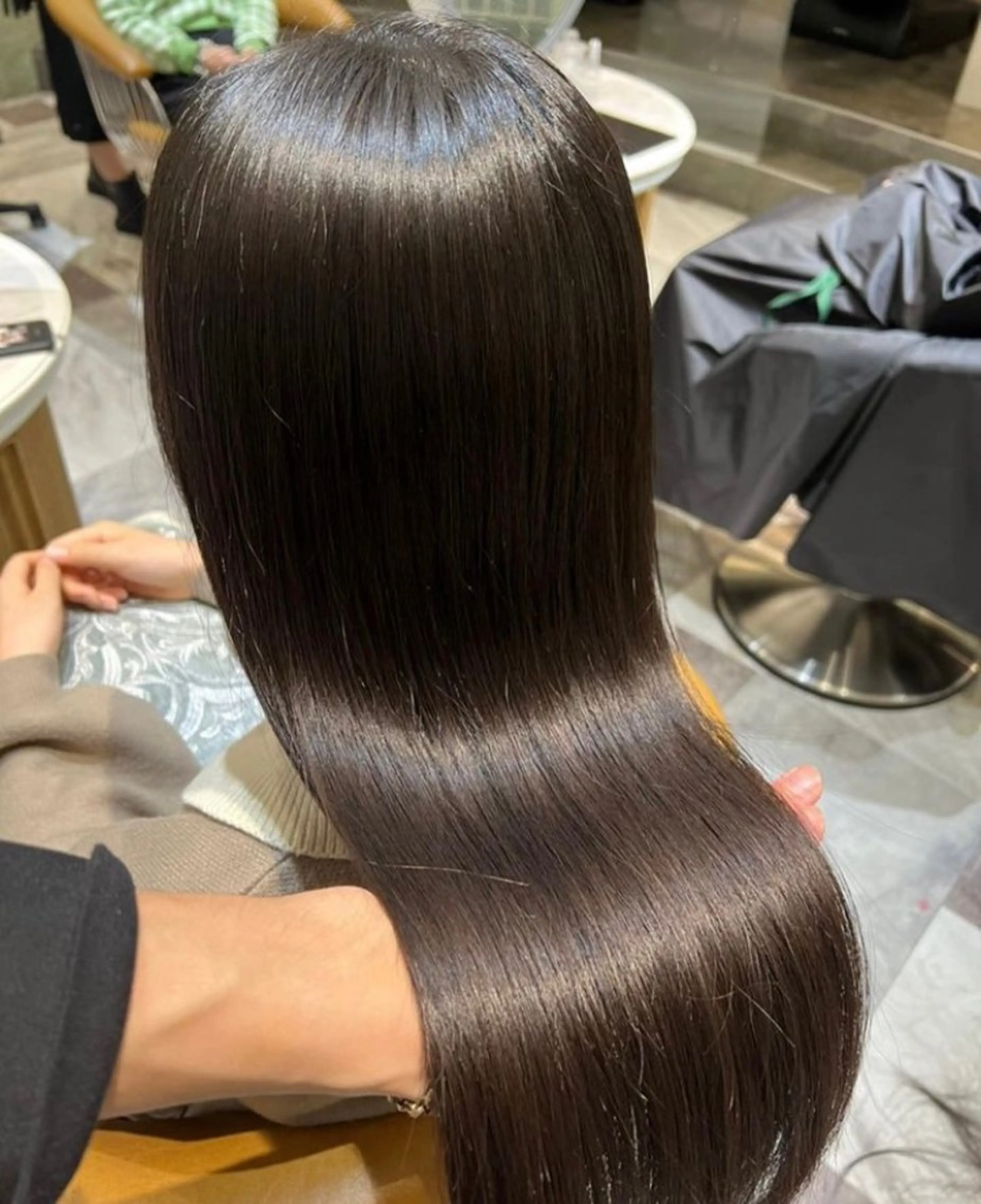 ロング カット ヘアカラー トリートメント ❤️ブリーチなし💚 ダブルカラー平野実花のヘアスタイル