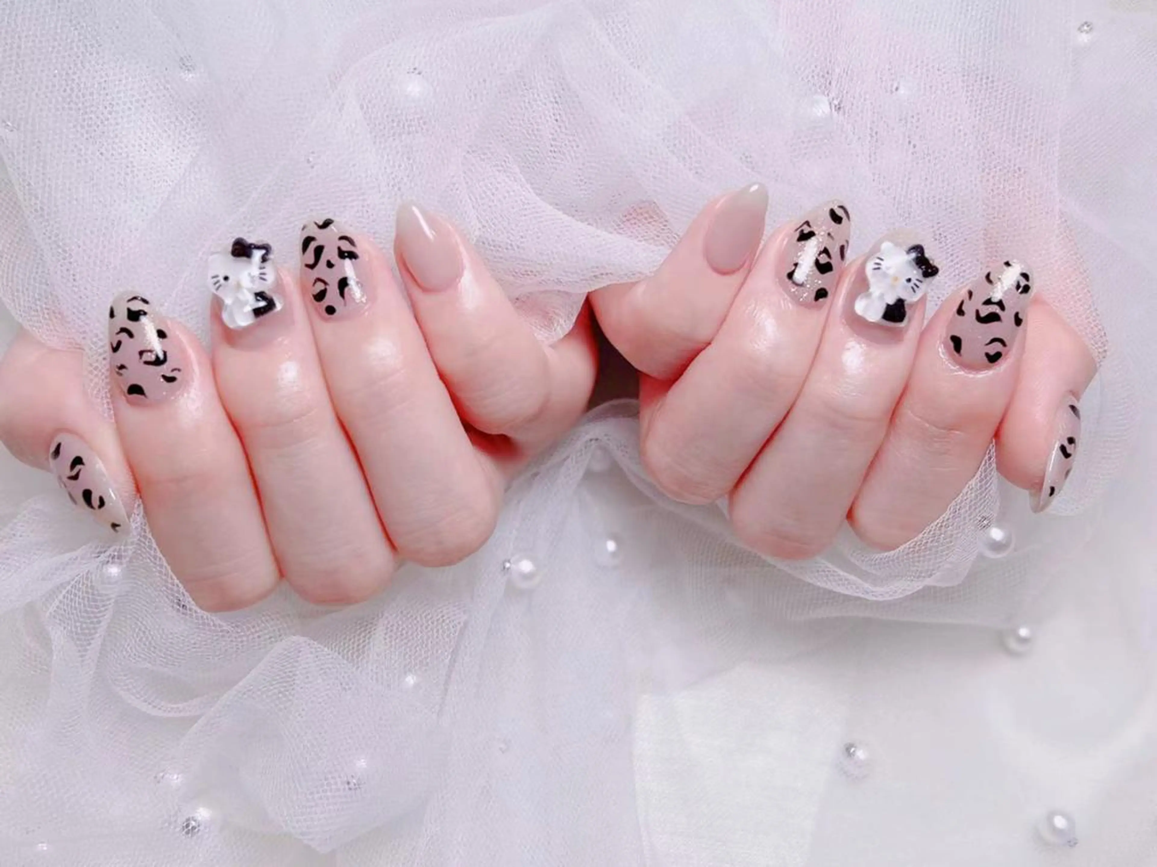 ネイル 長さ出し フレンチネイル ジェルネイル ガラスフレンチ 韓国ネイル ハンドネイル ハンドケア ゆ みのネイルデザイン