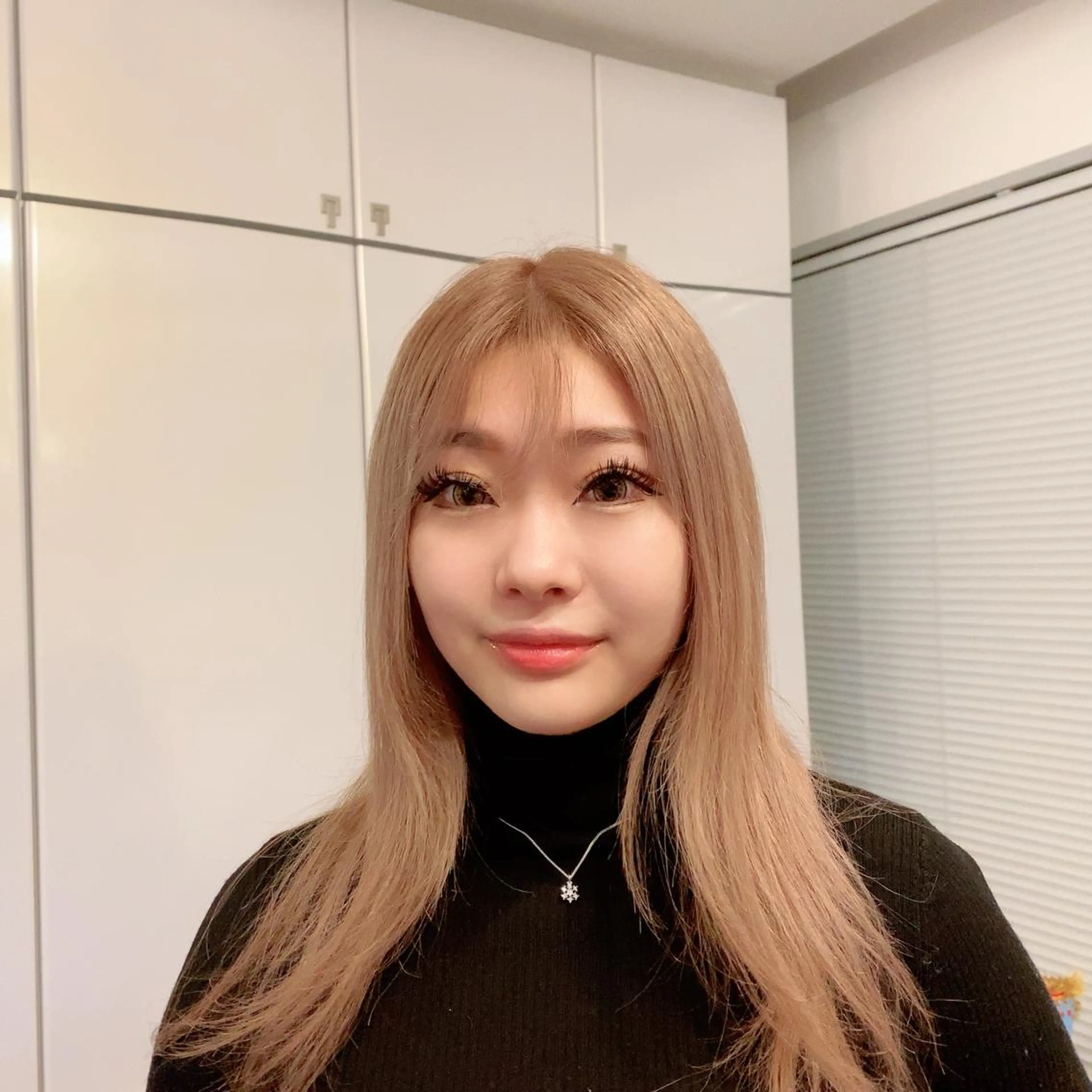 カラー パーマ ネイル マツエク・マツパ アイブロウ 付け放題 ゴージャス ボリュームラッシュ ゴージャス 神山 ビューティー・アイのマツエク・マツパデザイン