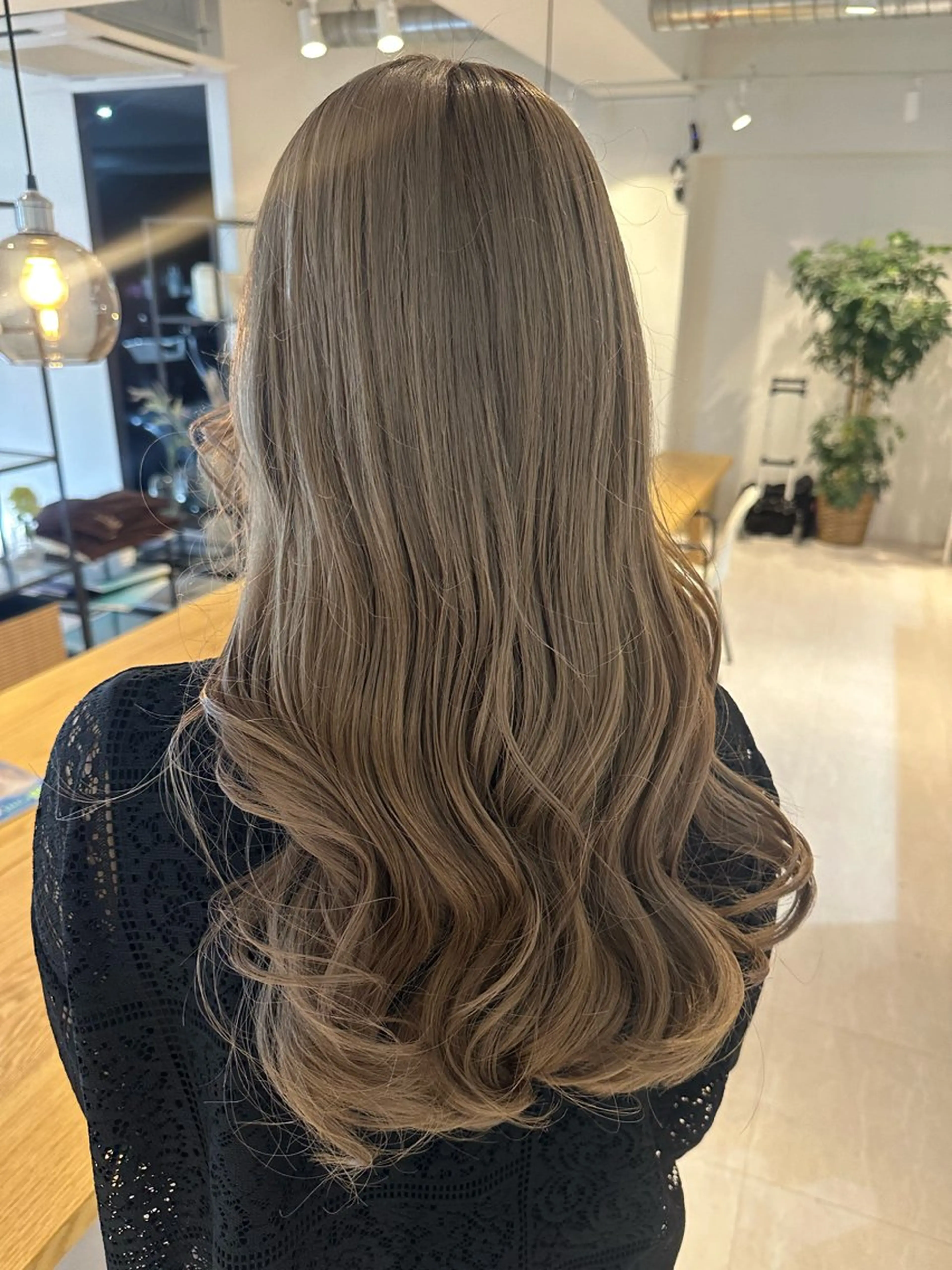 ロング カラー カット ヘアカラー トリートメント schon 仙台のヘアスタイル