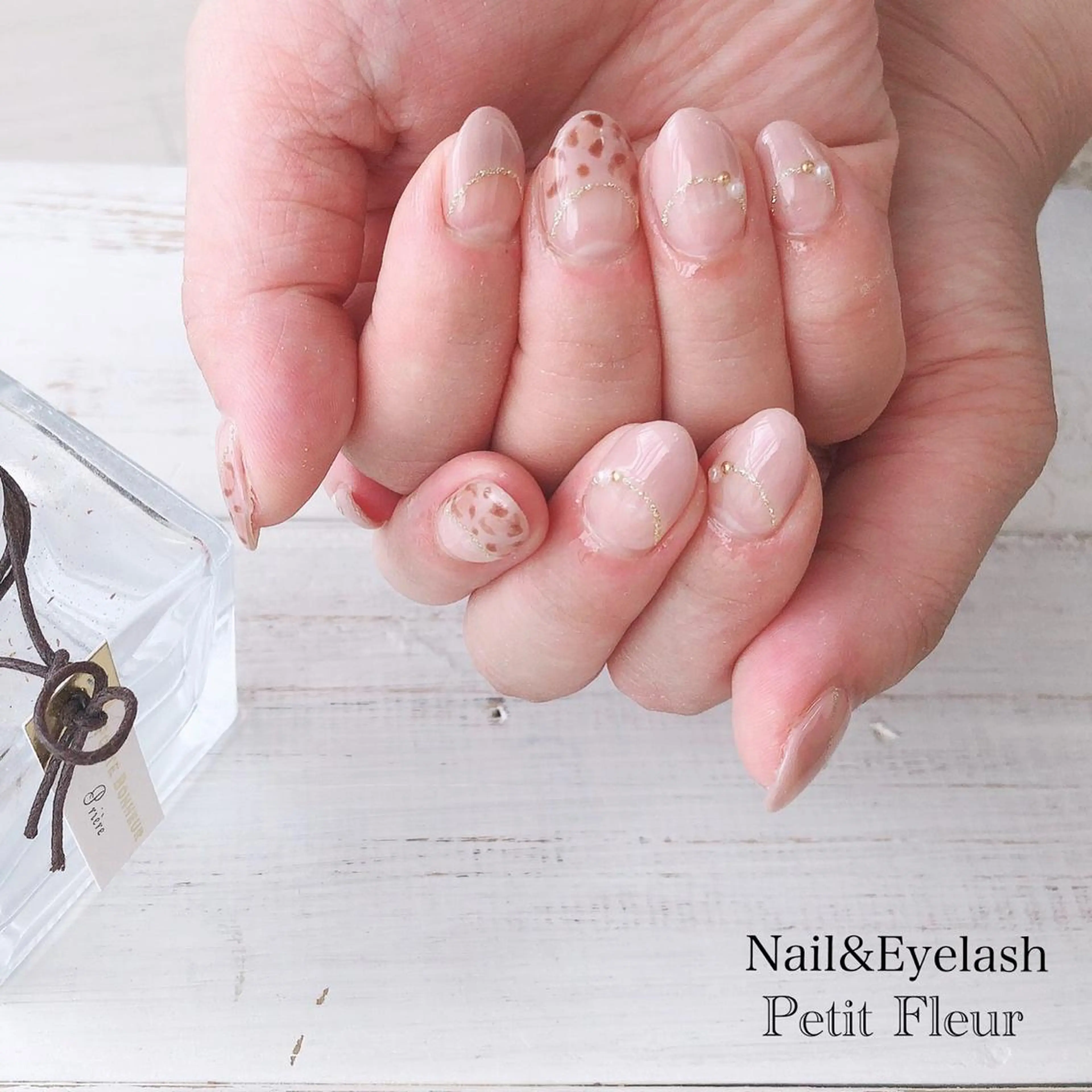 ネイル Petit Fleur所属・青柳 亜梨奈のマツエク・マツパデザイン
