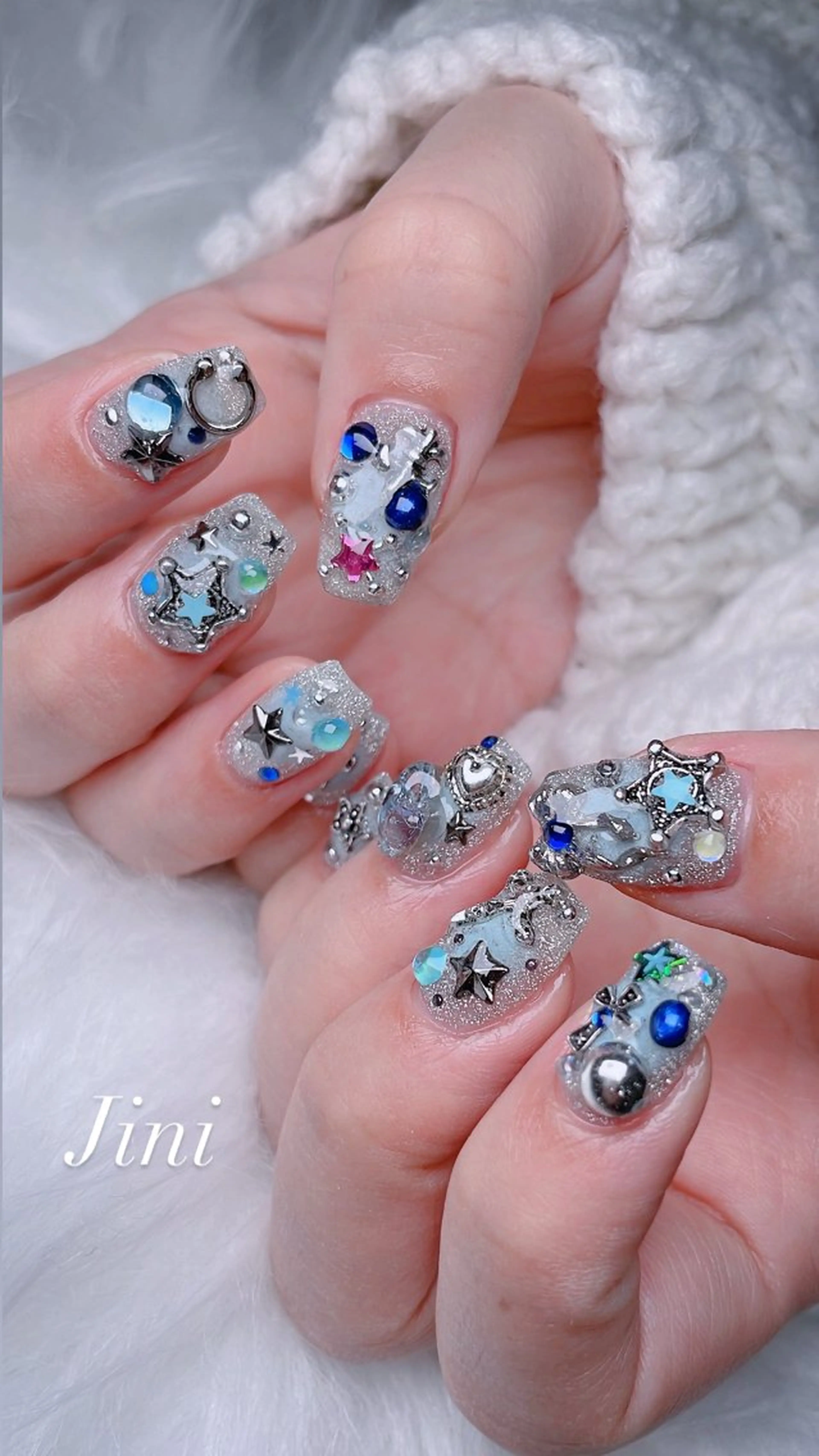 ネイル JINI NAIL所属・ジニ ネイルのネイルデザイン