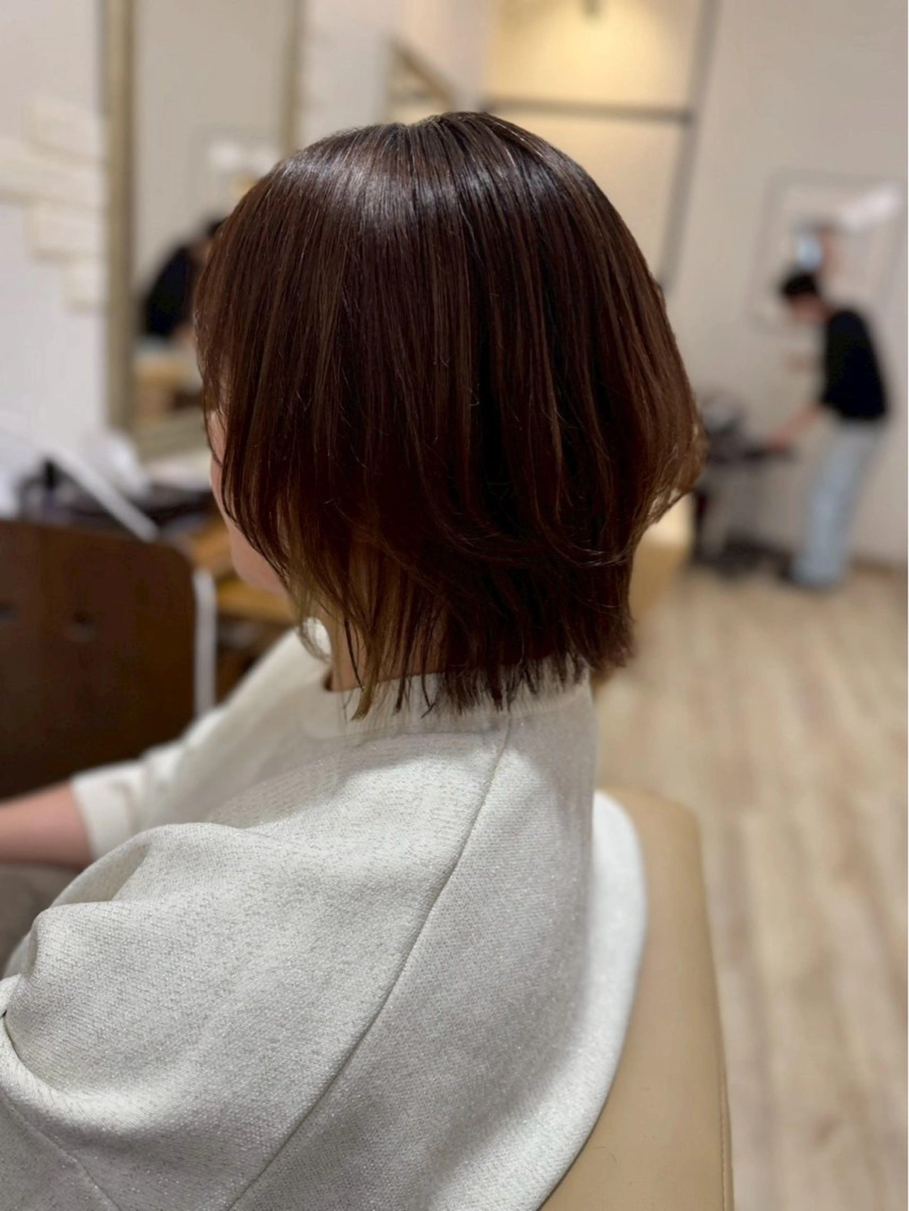 ミディアム ヘアカラー トリートメント 三輪 あおいのヘアスタイル