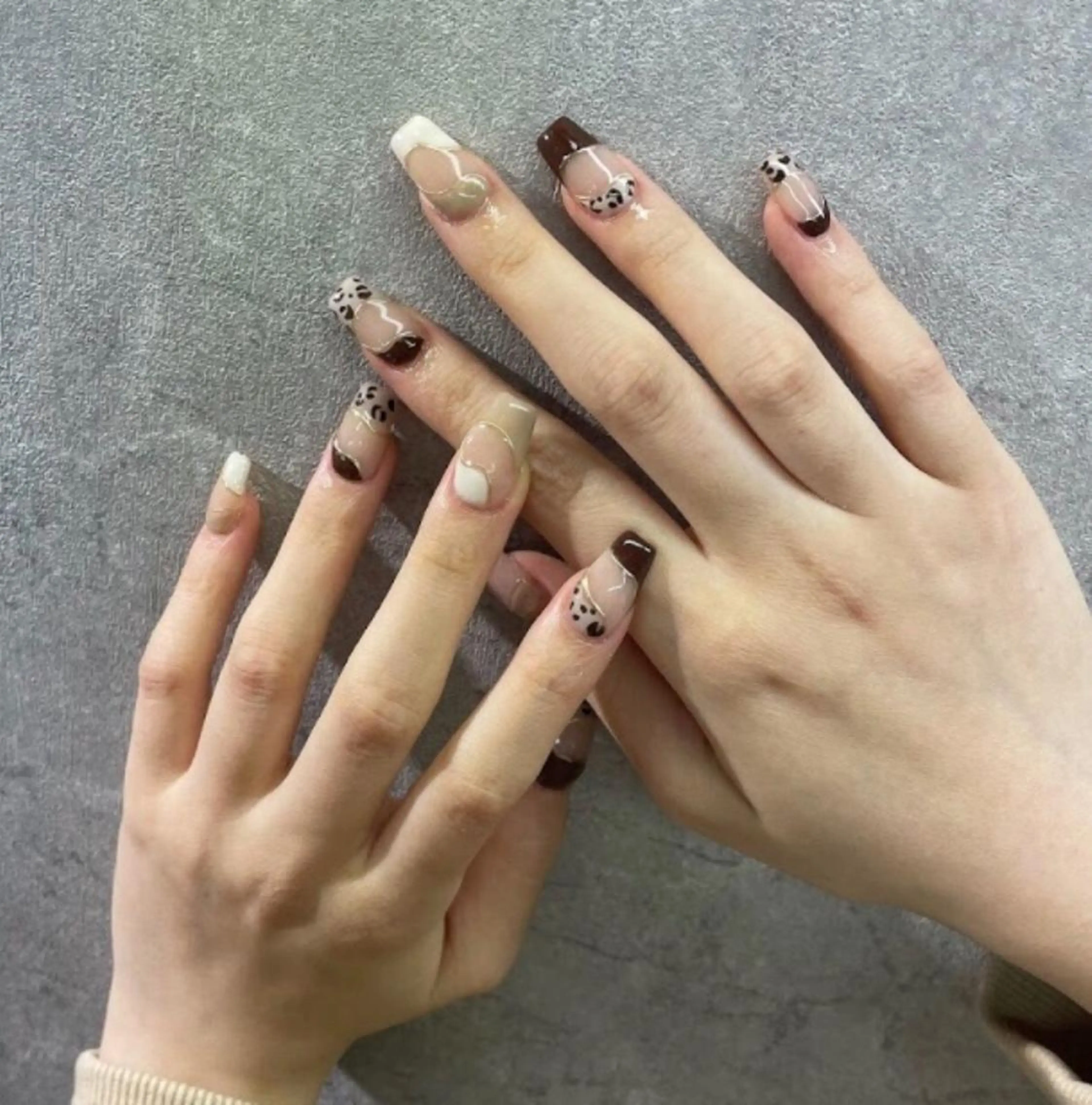 ネイル nailstudio eviz新宿店のネイルデザイン