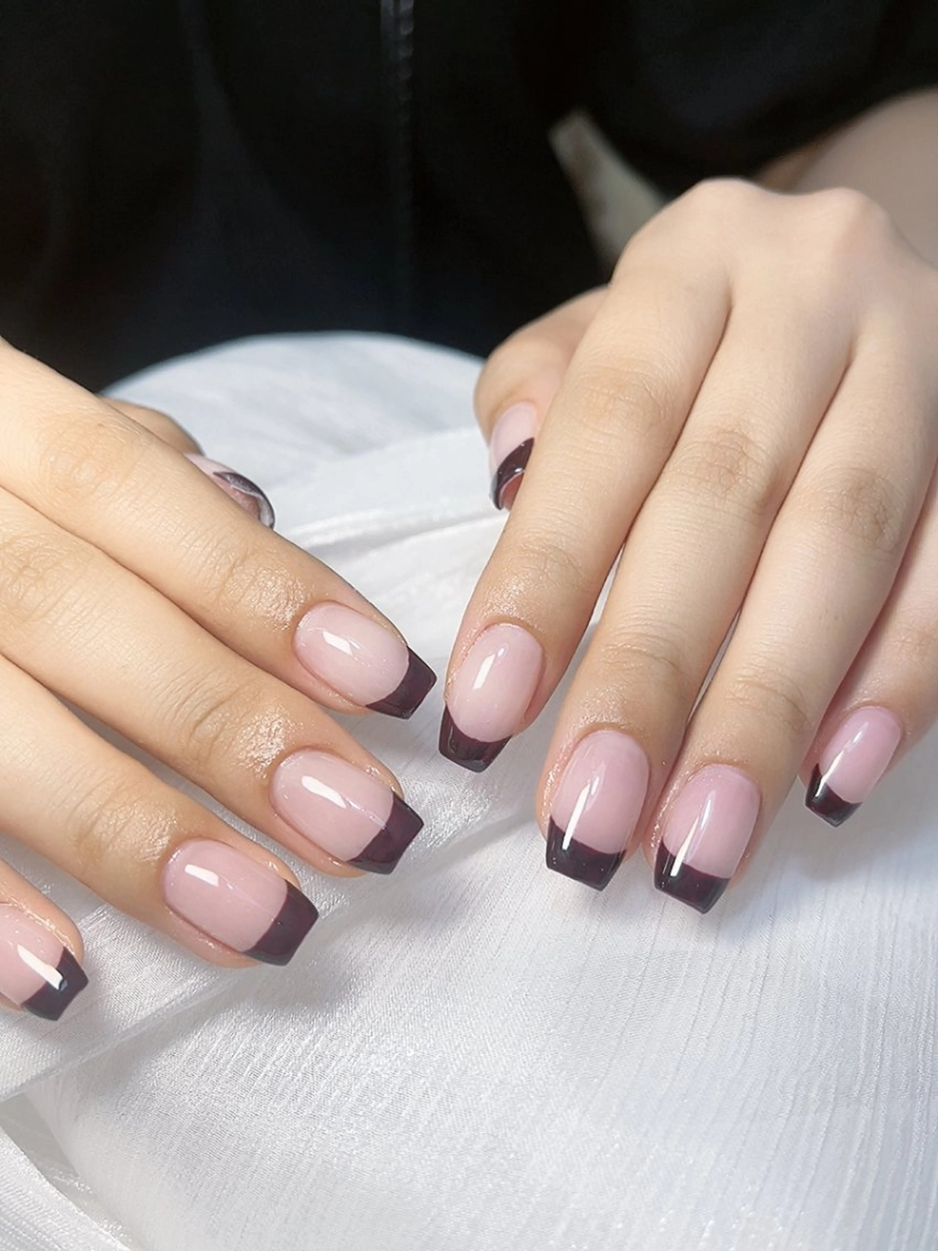 ネイル チークネイル フレンチネイル グラデーション キラキラネイル 韓国ネイル ハンドネイル DUO MI所属・DUO   MI nail salonのネイルデザイン