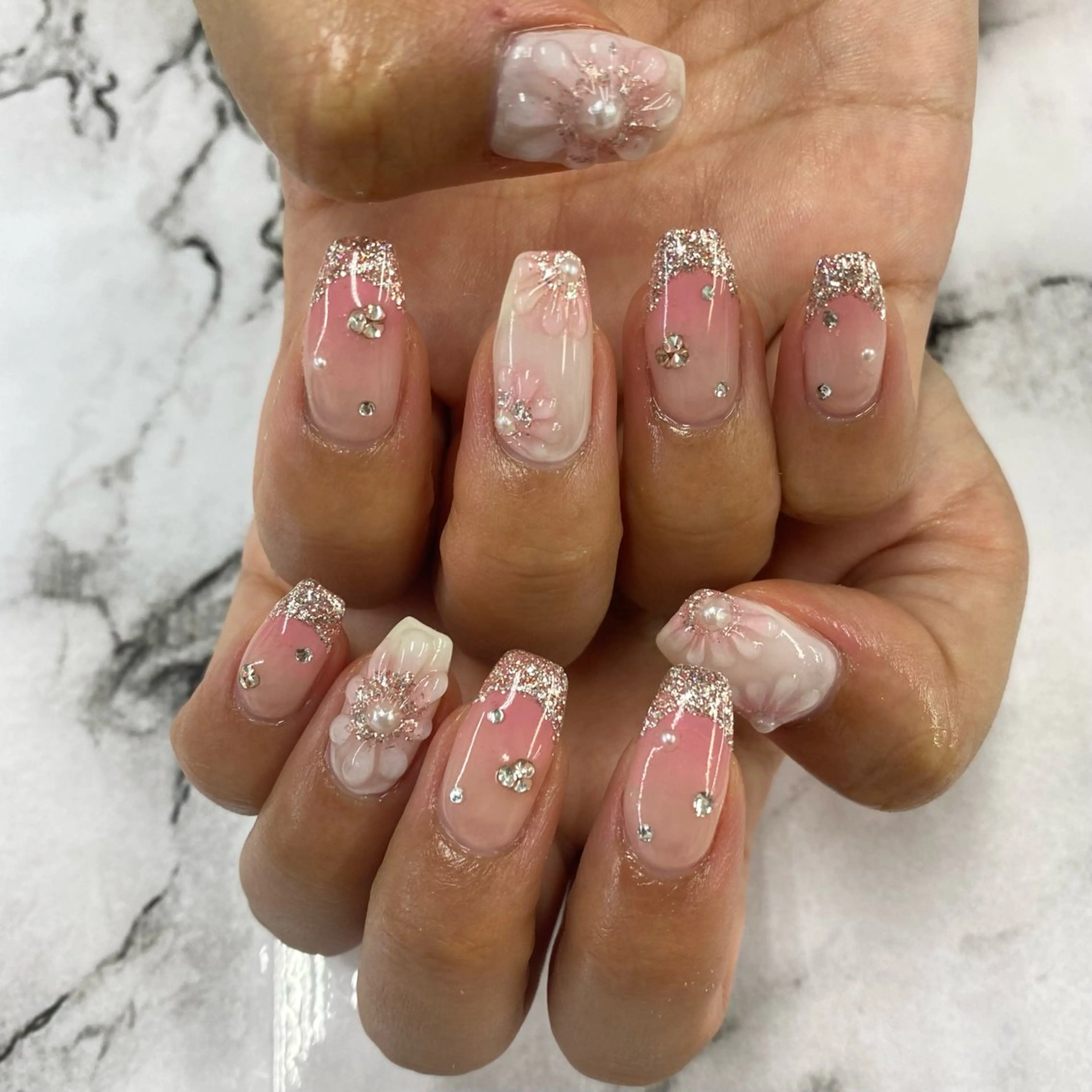 ネイル ハンドネイル Basic町田本店 EMIRIのネイルデザイン