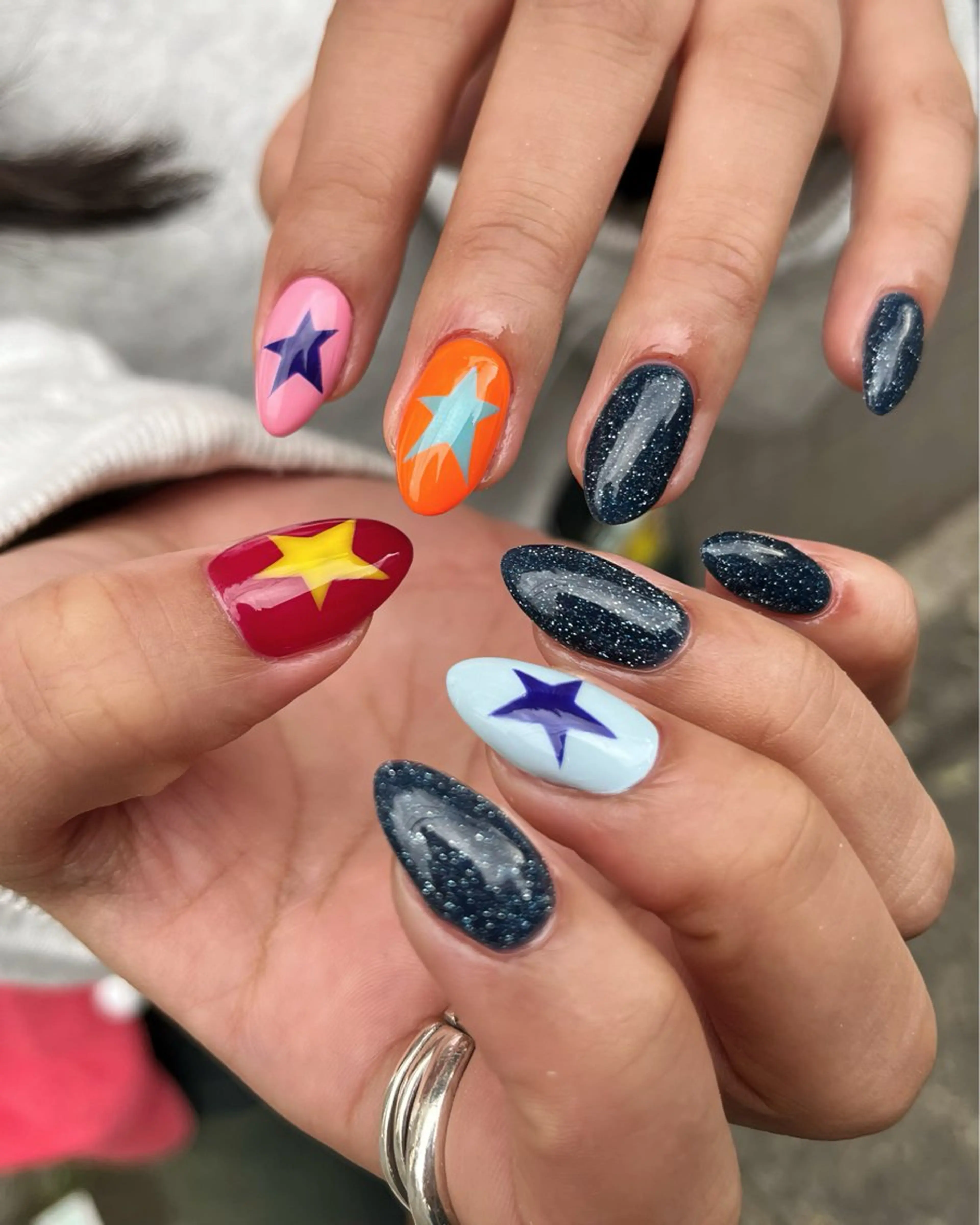 ネイル グラデーション ハート ホログラムネイル ニュアンスネイル 春ネイル ハンドネイル 🫧OPELIA NAIL渋谷🫧のネイルデザイン