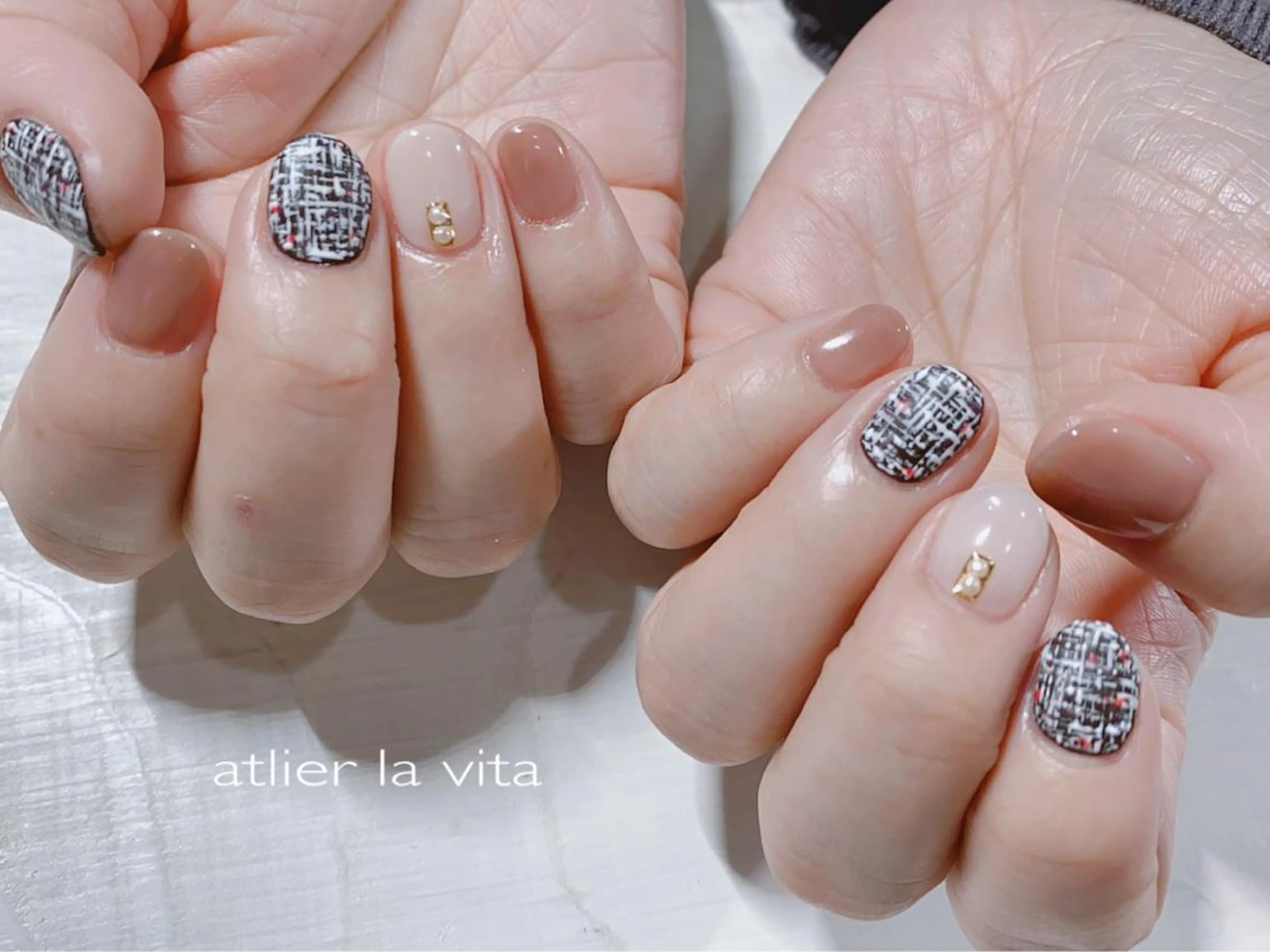 ネイル アートネイル ツイードネイル ハンドネイル atelier la vita所属・lavita. mimuraのネイルデザイン