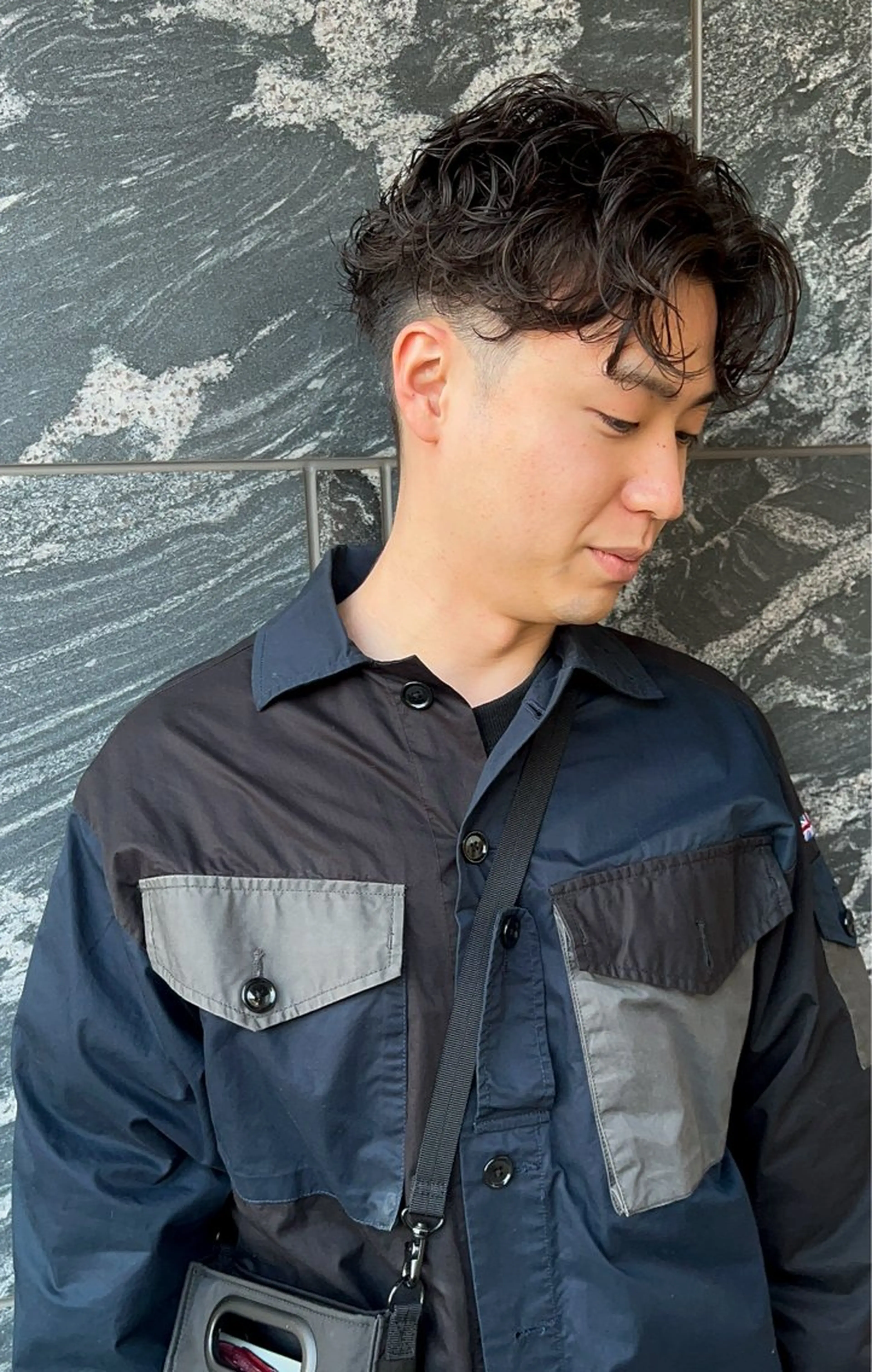 パーマ メンズ センターパート メンズパーマ カット パーマ ヘッドスパ 樋野 亮のヘアスタイル