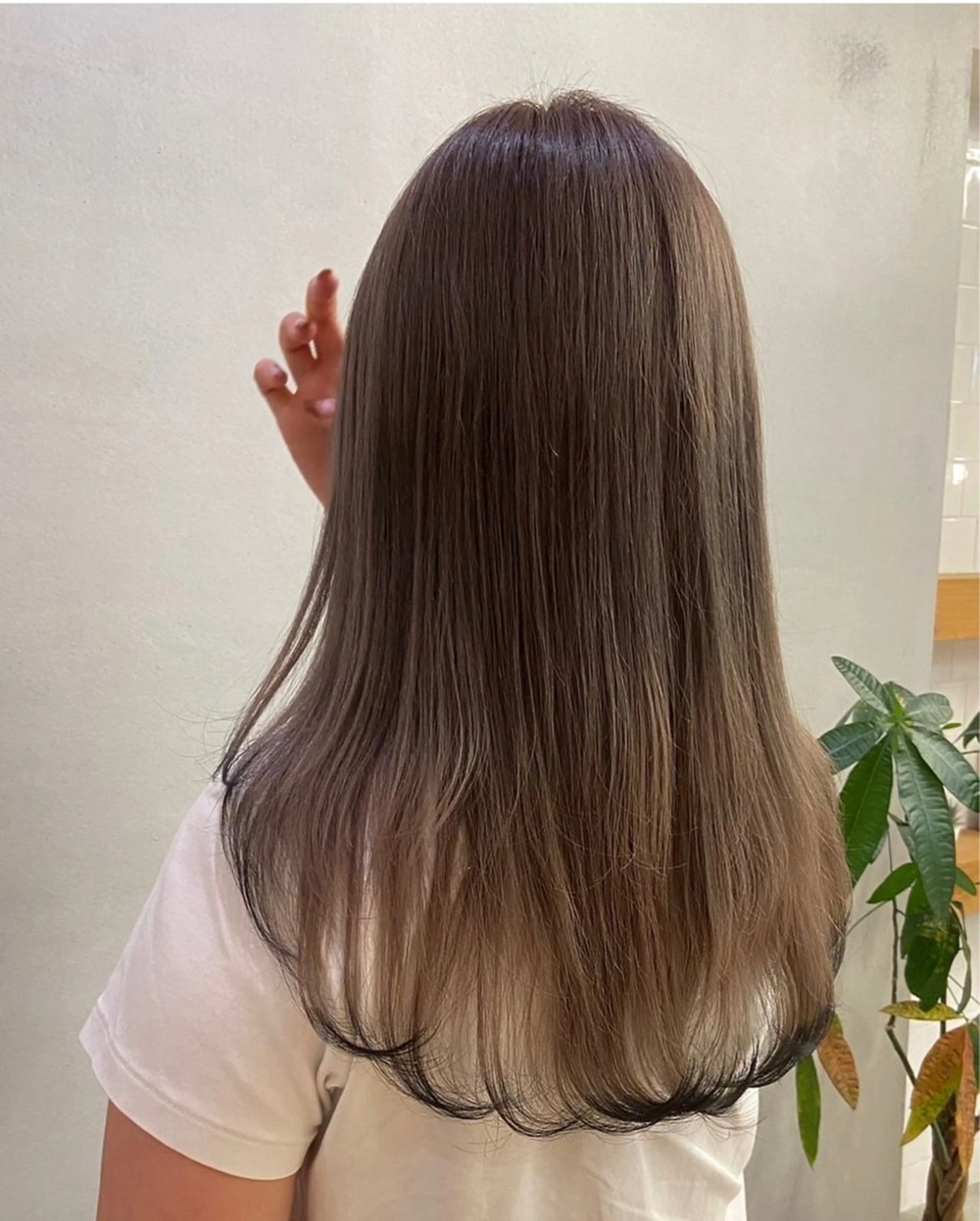 セミロング カラー カット ヘアカラー トリートメント 竹本りんか/梅田/ 新大阪/天王寺のヘアスタイル