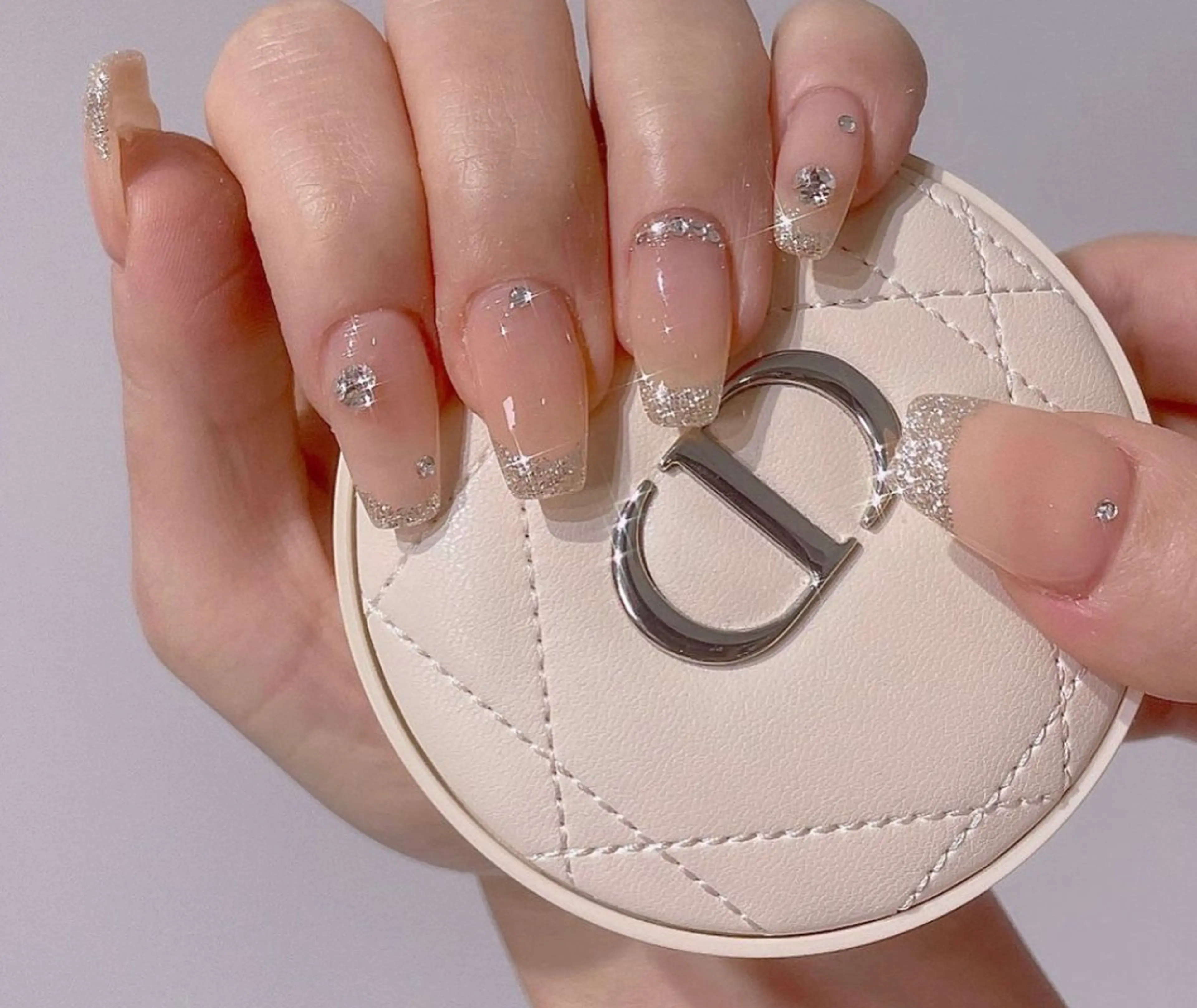 ネイル HIN NAILのネイルデザイン