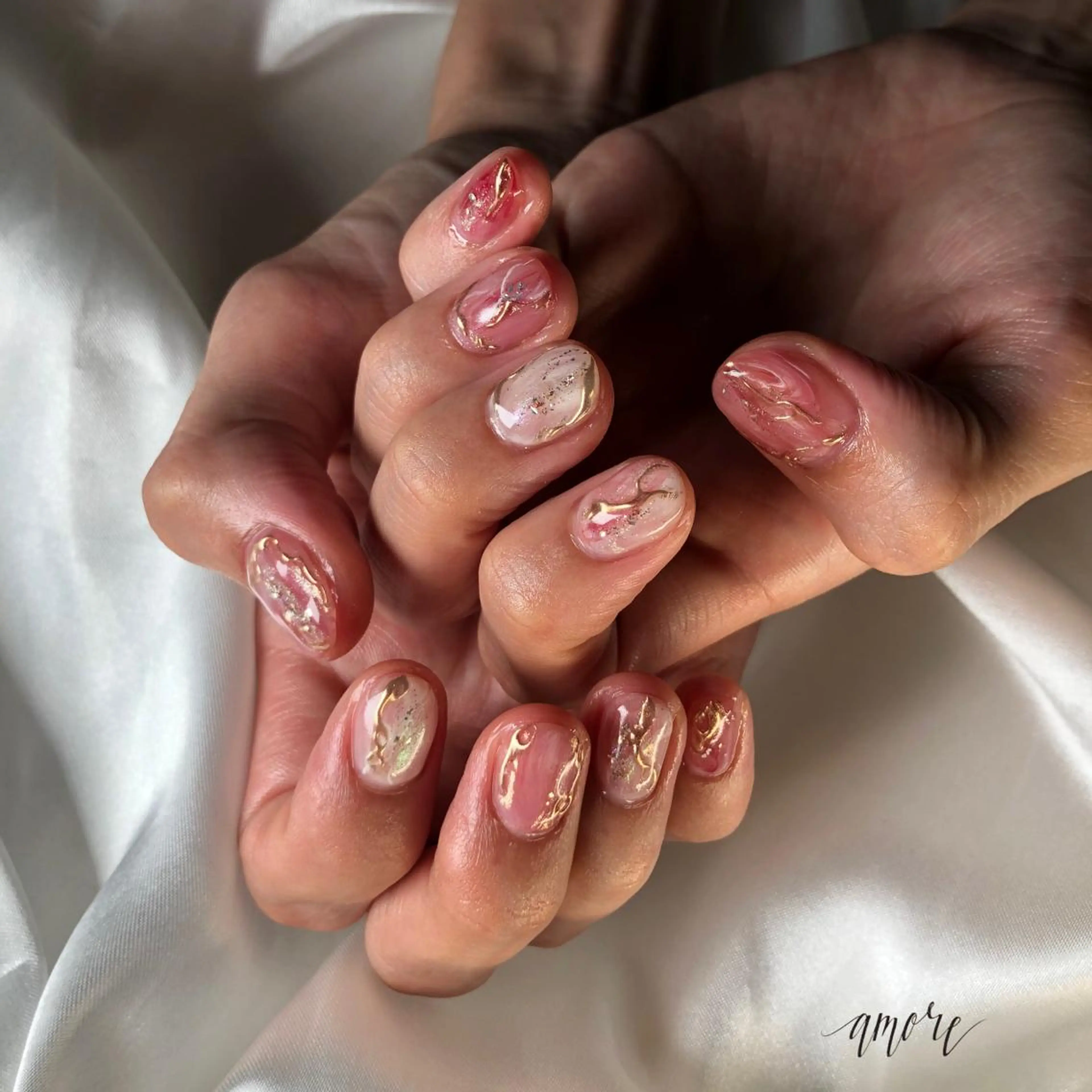 ネイル ジェルネイル 氷ネイル・うるうるネイル マグネットネイル ミラーネイル ニュアンスネイル You kyehwaのネイルデザイン