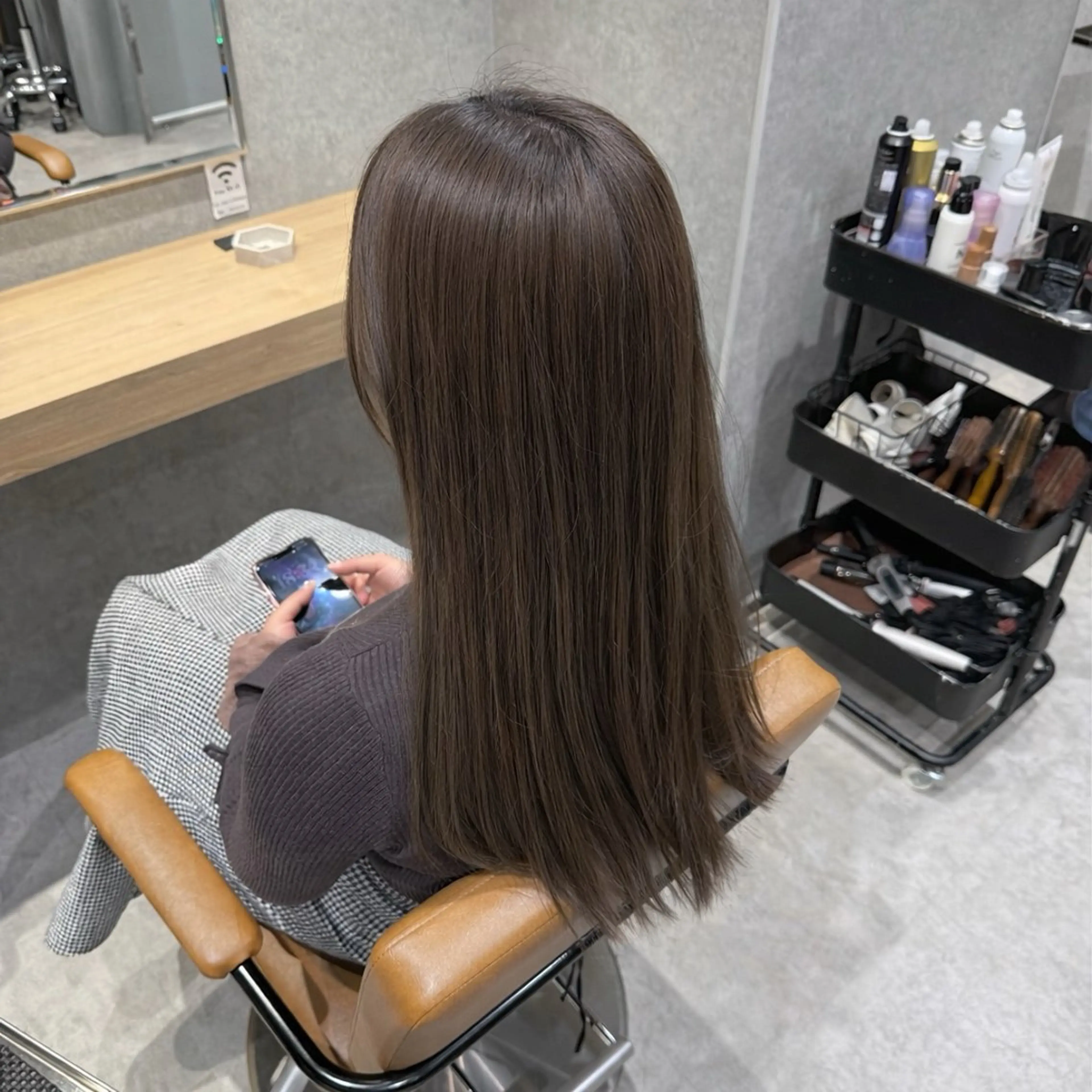 ロング ヘアカラー 青木 あいかのヘアスタイル