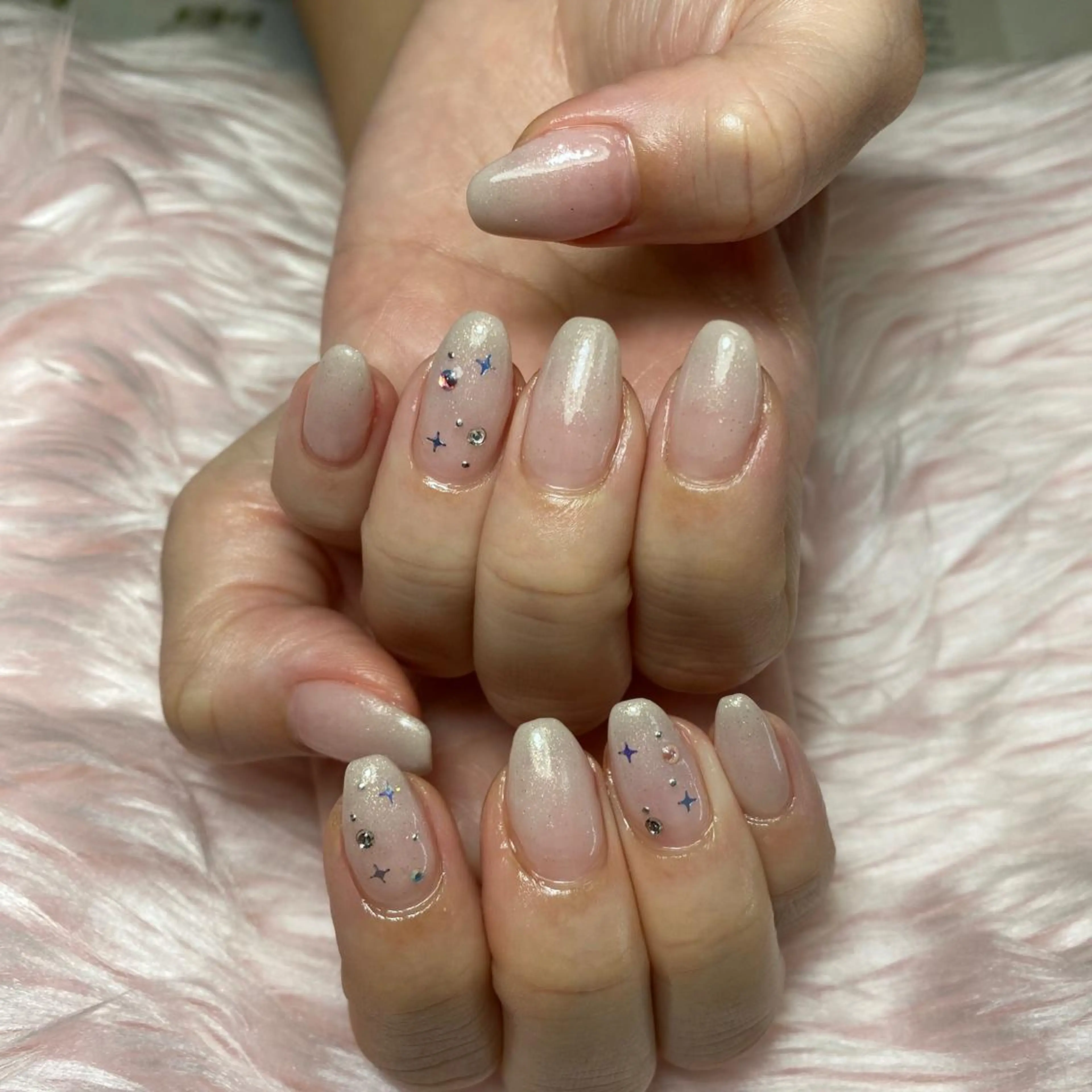 ネイル ハンドネイル ネイルPetit Ribbonのネイルデザイン