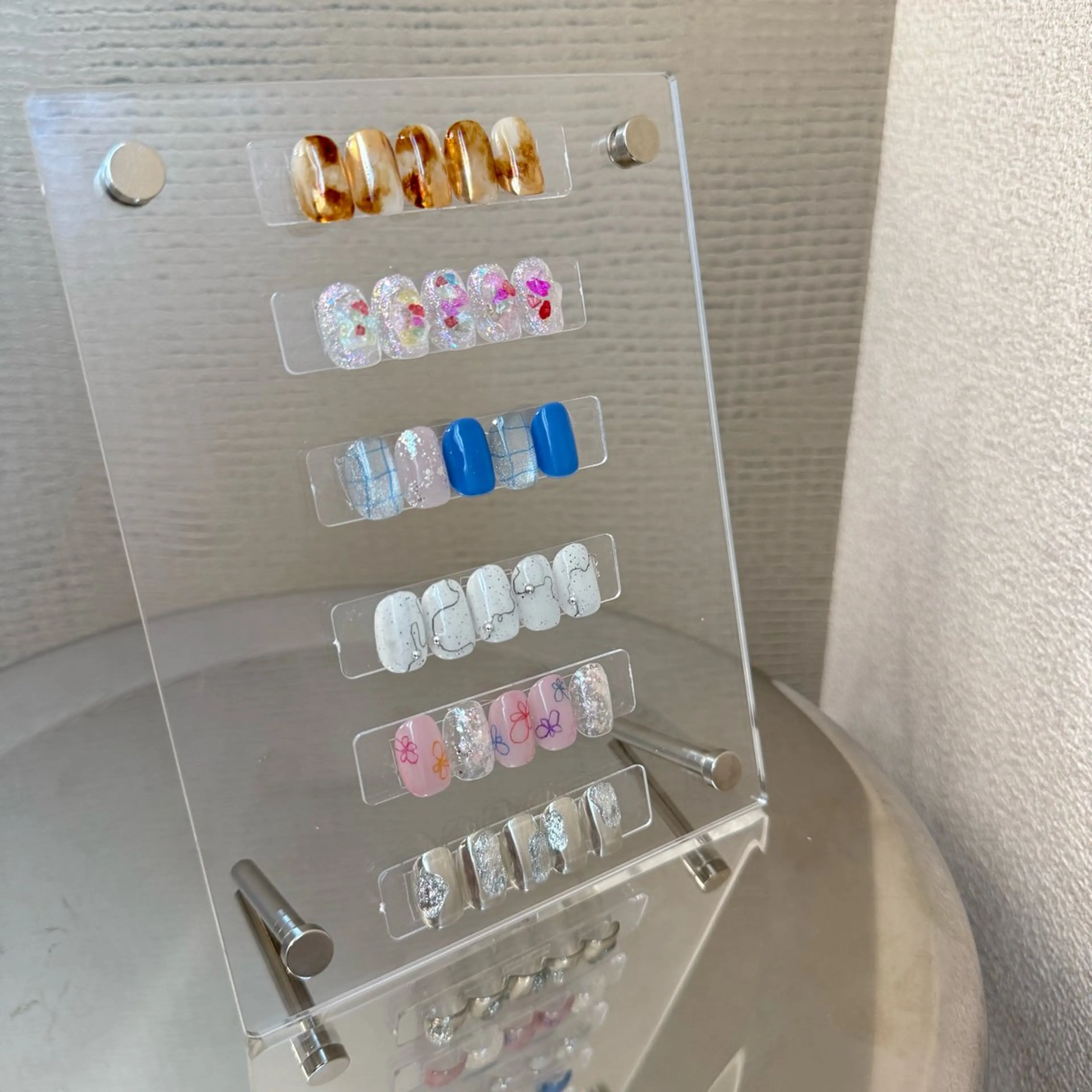 ネイル ジェルネイル 氷ネイル・うるうるネイル 韓国ネイル ラメ(グリッター) ミラーネイル ニュアンスネイル 💅🏻yuuiのネイルデザイン