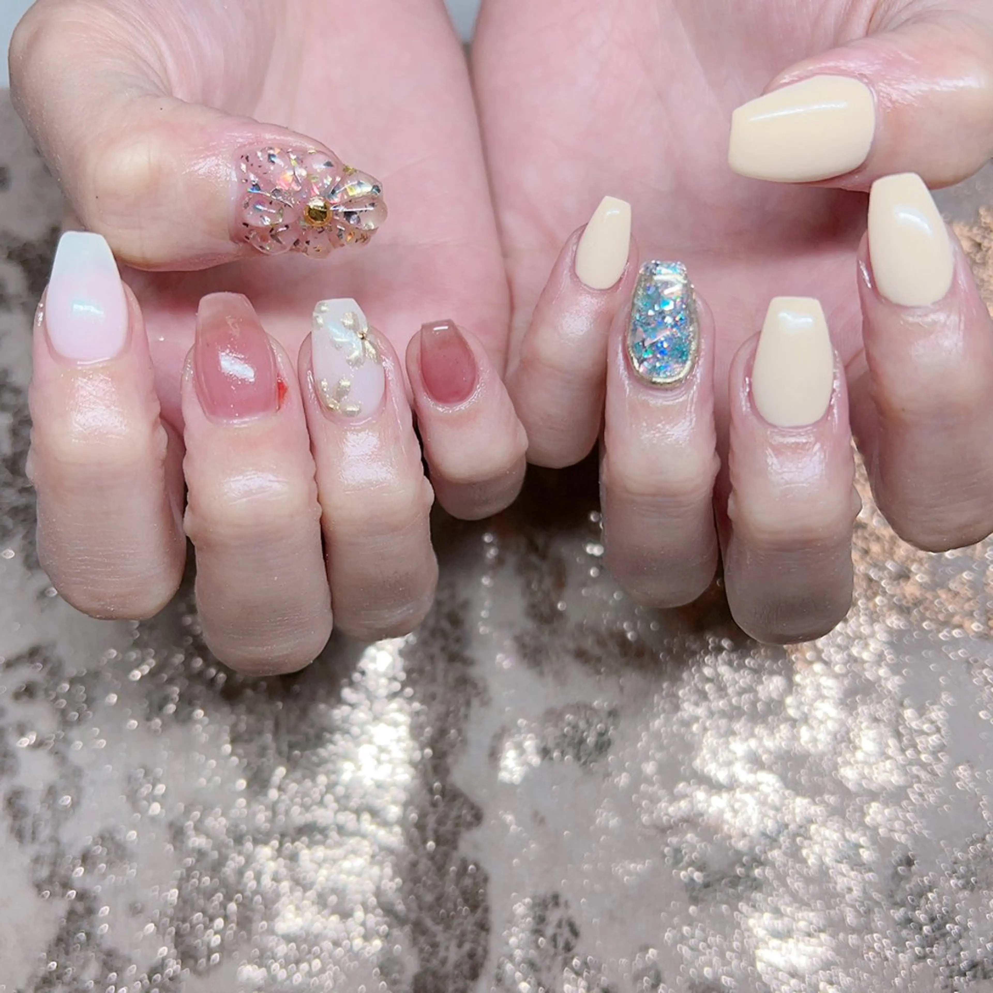 ネイル 個室ネイルサロンDolly Girl〜ドーリーガール〜所属・DollyGirl KYOKOのネイルデザイン