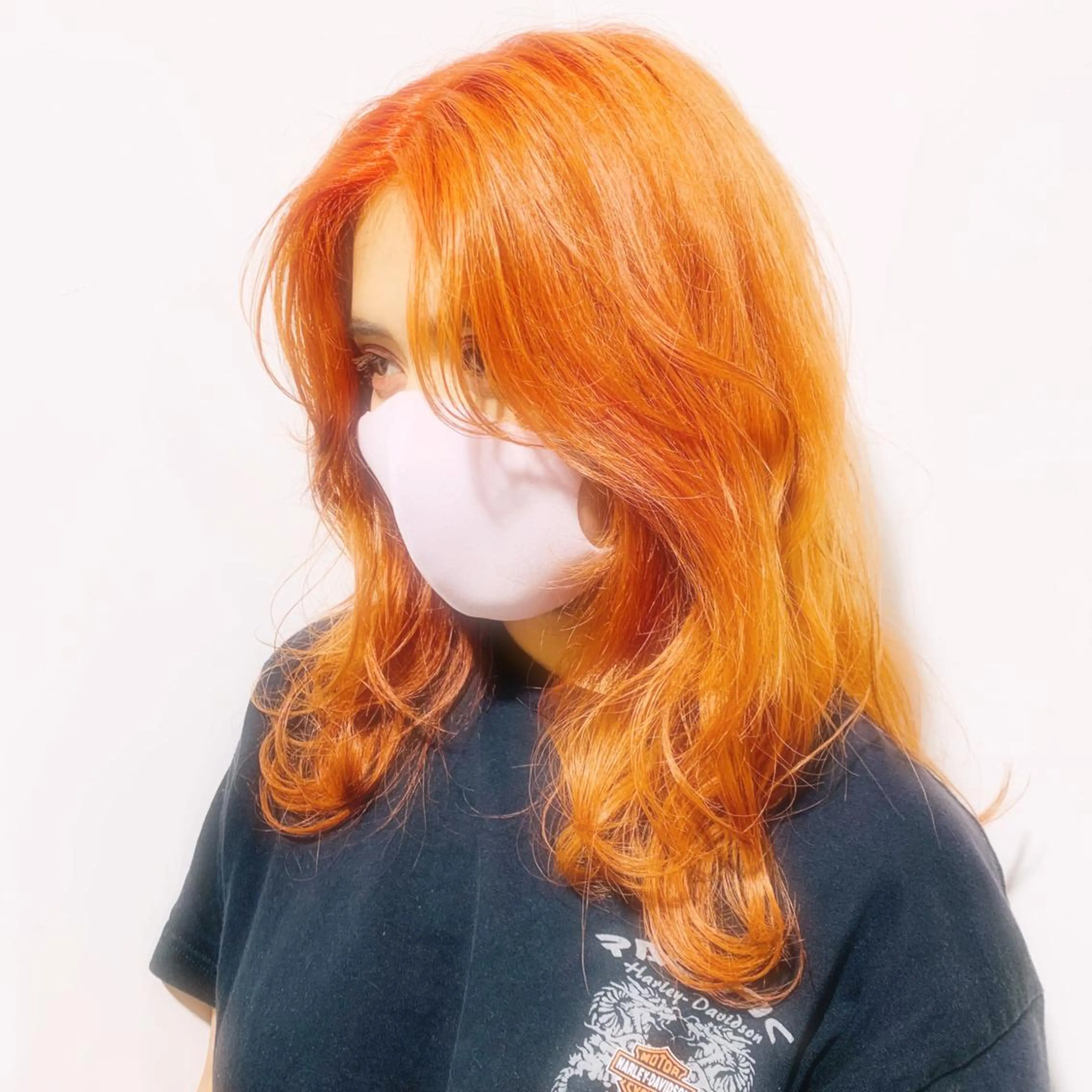 セミロング カラー アディクシーカラー ベージュカラー 黒髪 ブリーチ ブルーカラー ヘアカラー 藤澤 夏実/インナーカラーのヘアスタイル