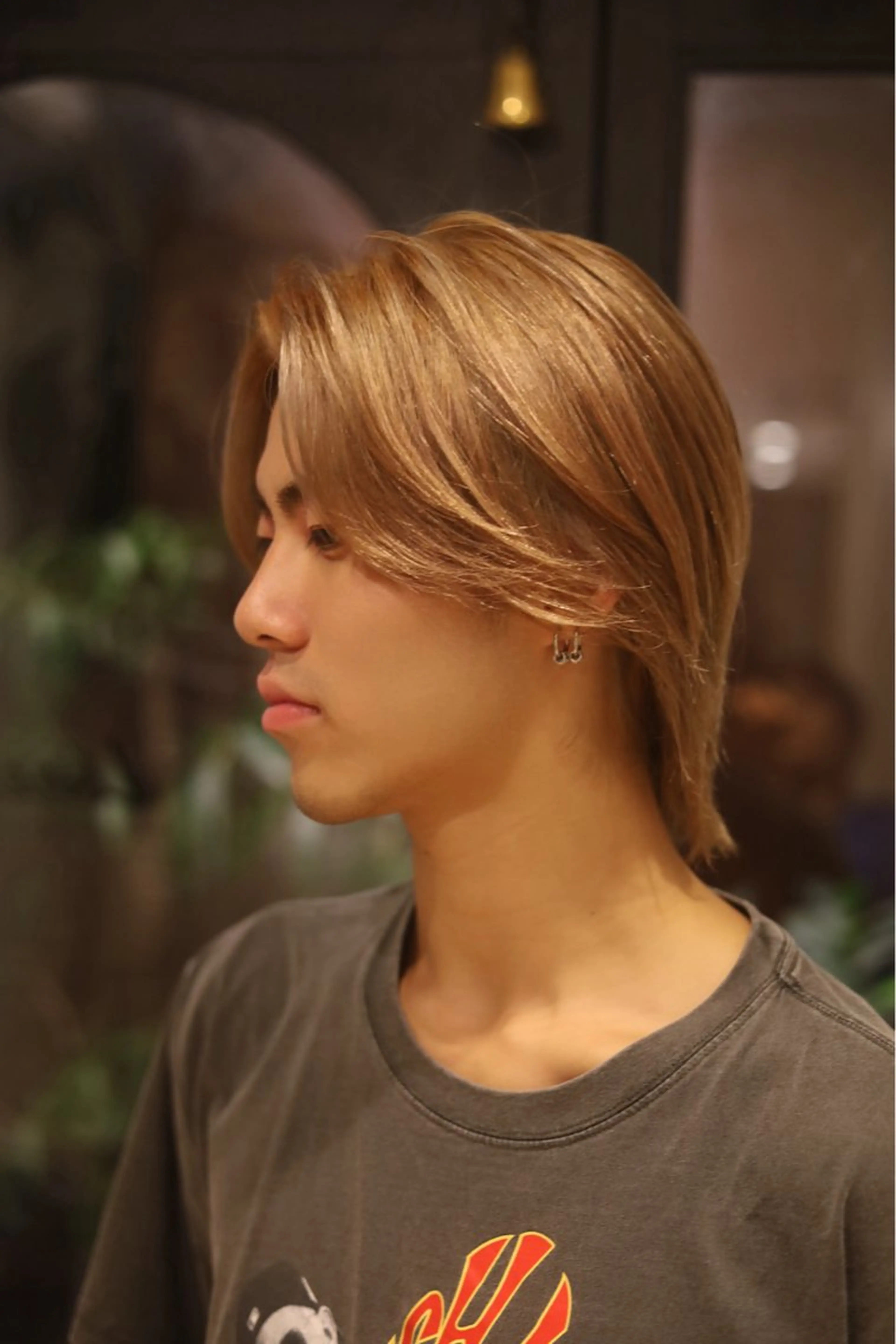 カラー メンズ ベージュカラー ダブルカラー 森山 陽菜のヘアスタイル