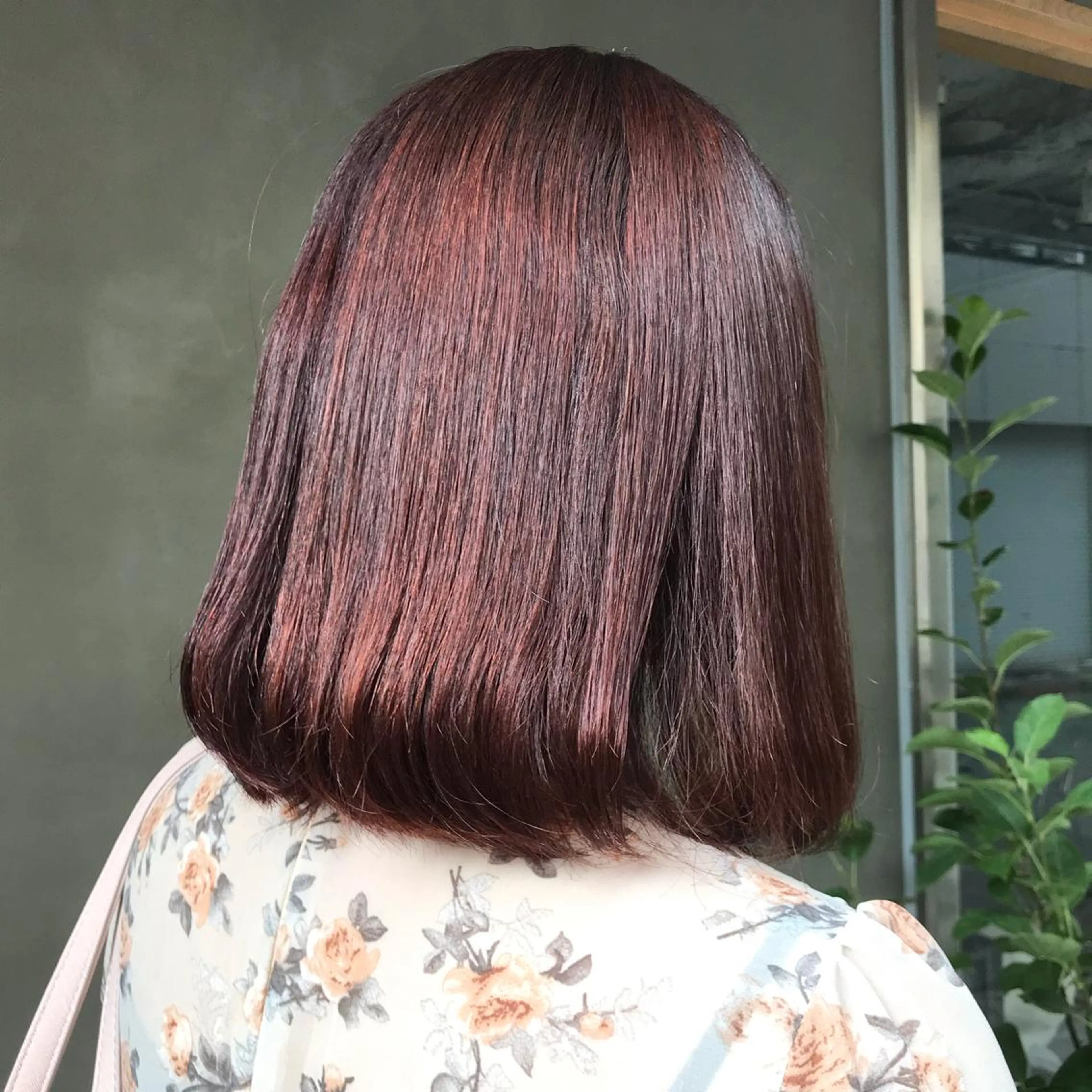 ミディアム カラー ヘアアレンジ ブリーチ ブリーチなしカラー ピンクカラー moi-meme.soe所属・タナカ リナのヘアスタイル