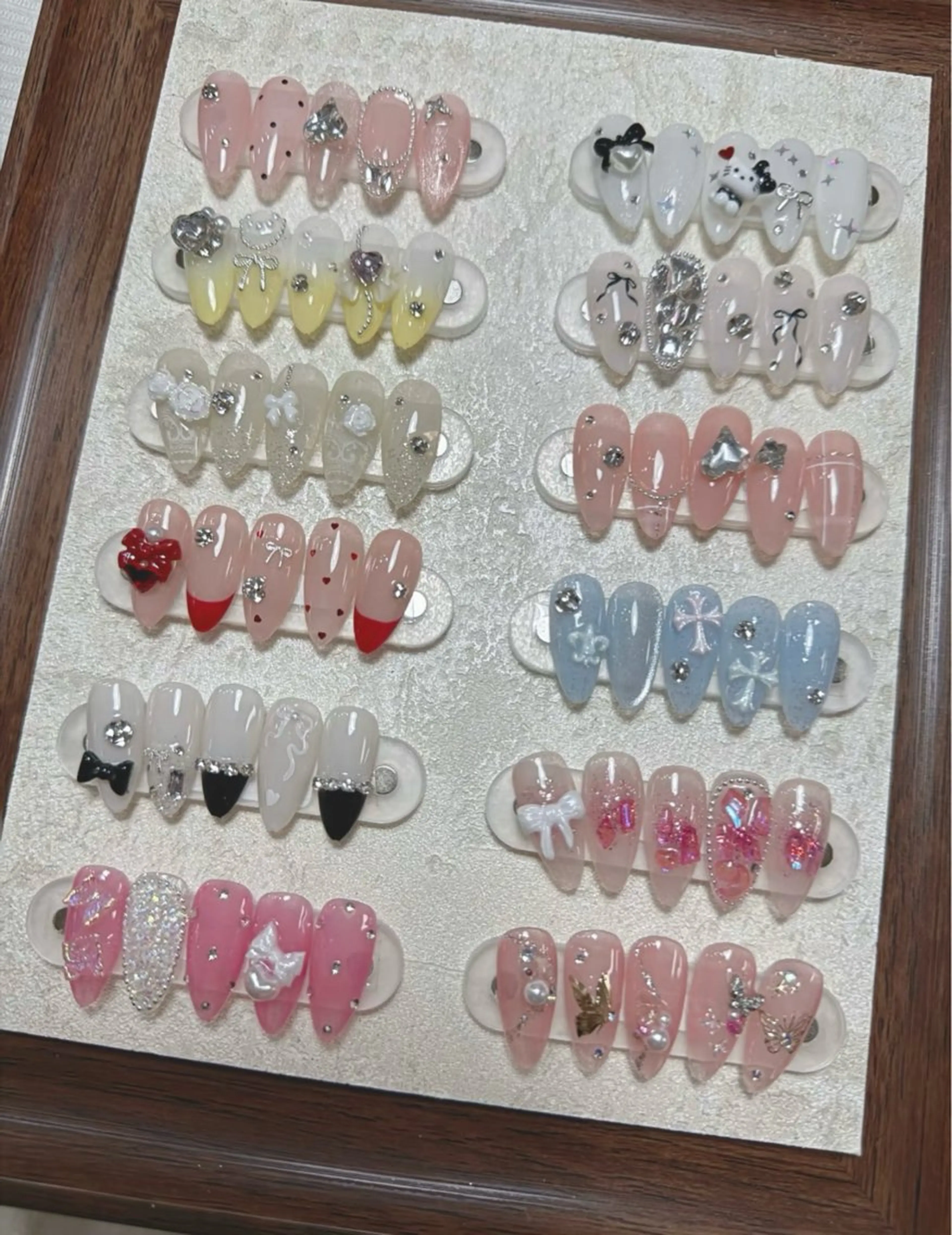 🎀【長さだし】ワンホン＆韓国ネイル定額Bコースの写真