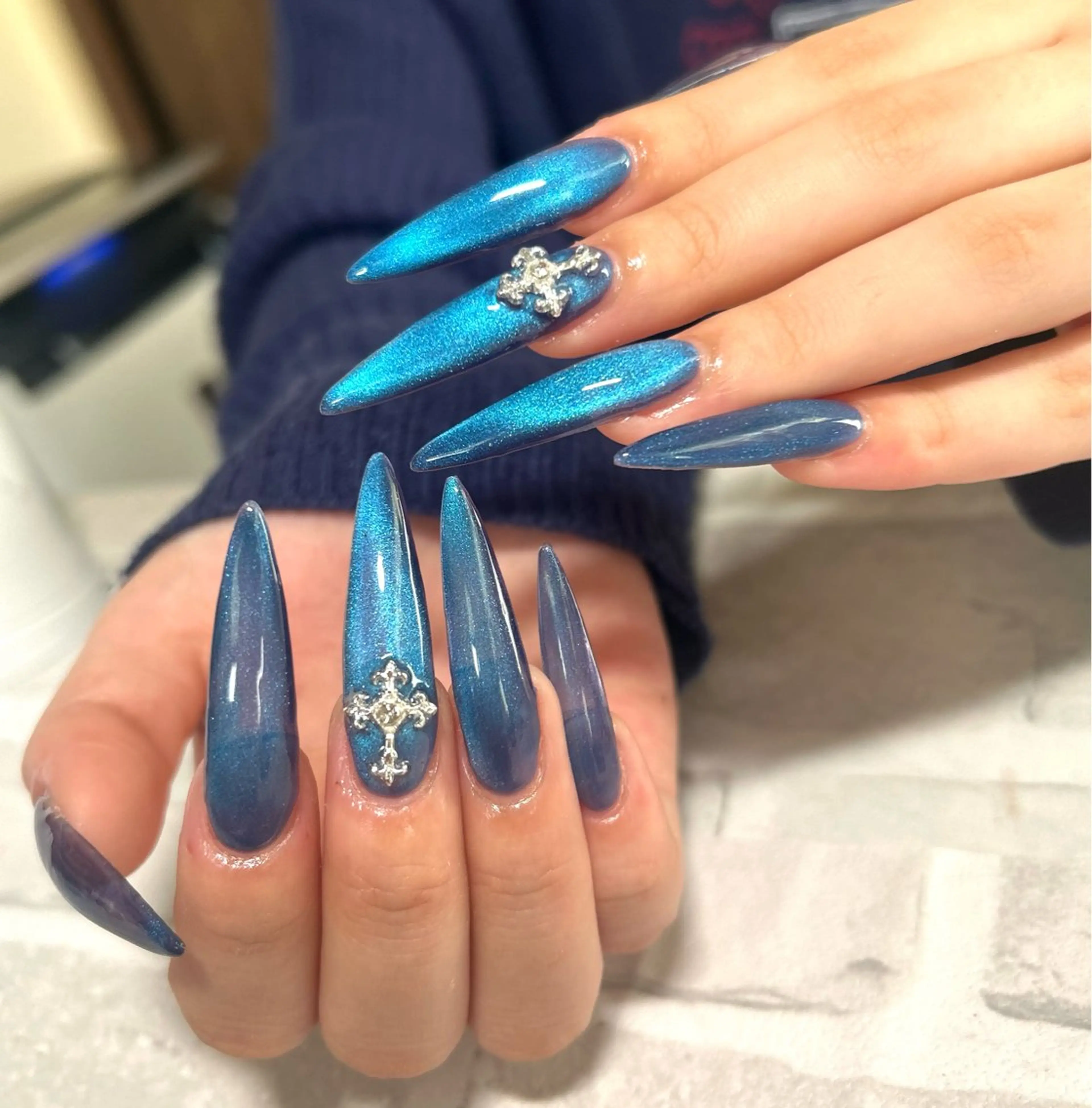 セミロング ハンドネイル 2DY NAIL SALONのネイルデザイン