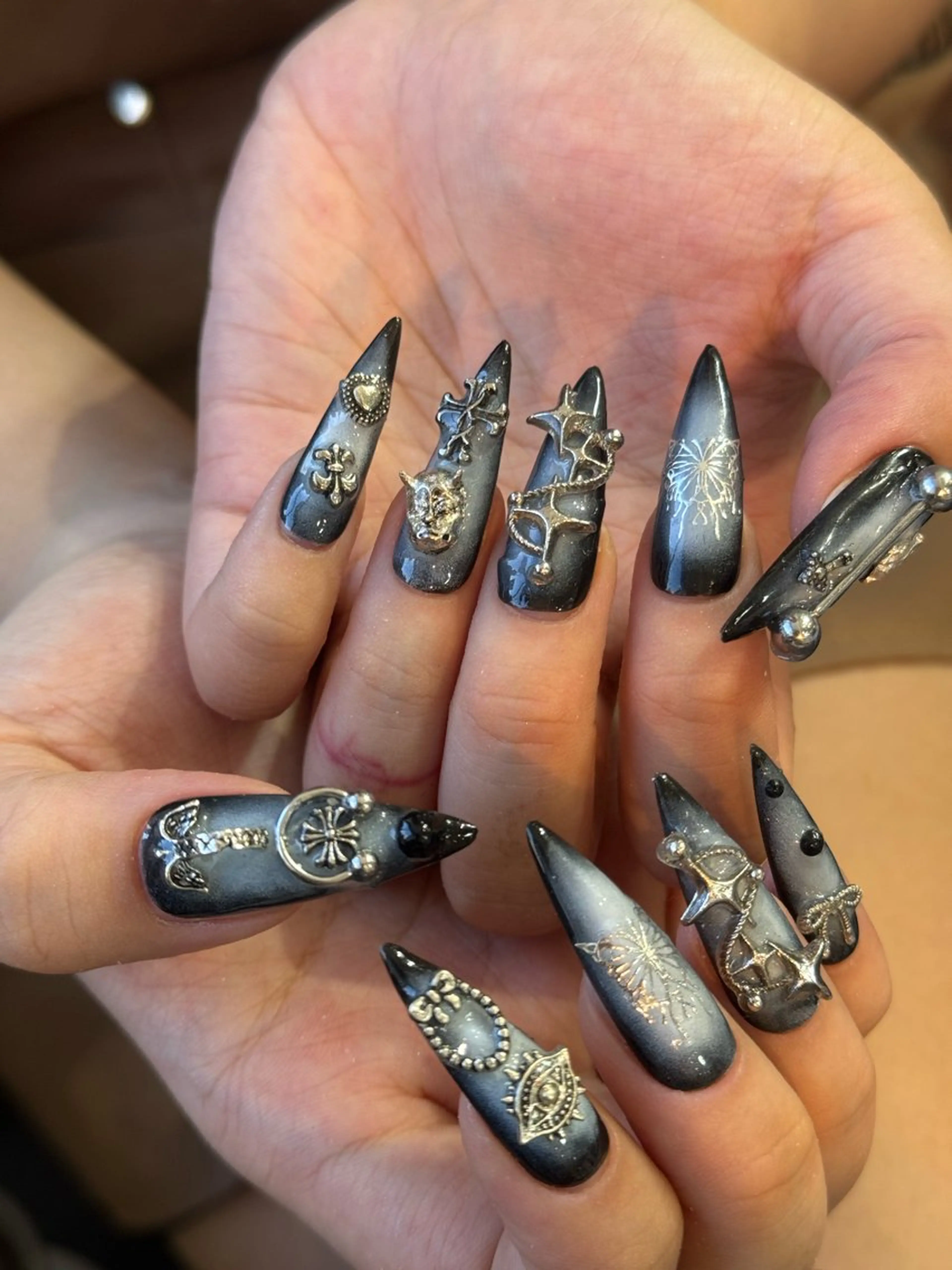 ネイル ハンドネイル DIAMOND Nail🥇のネイルデザイン