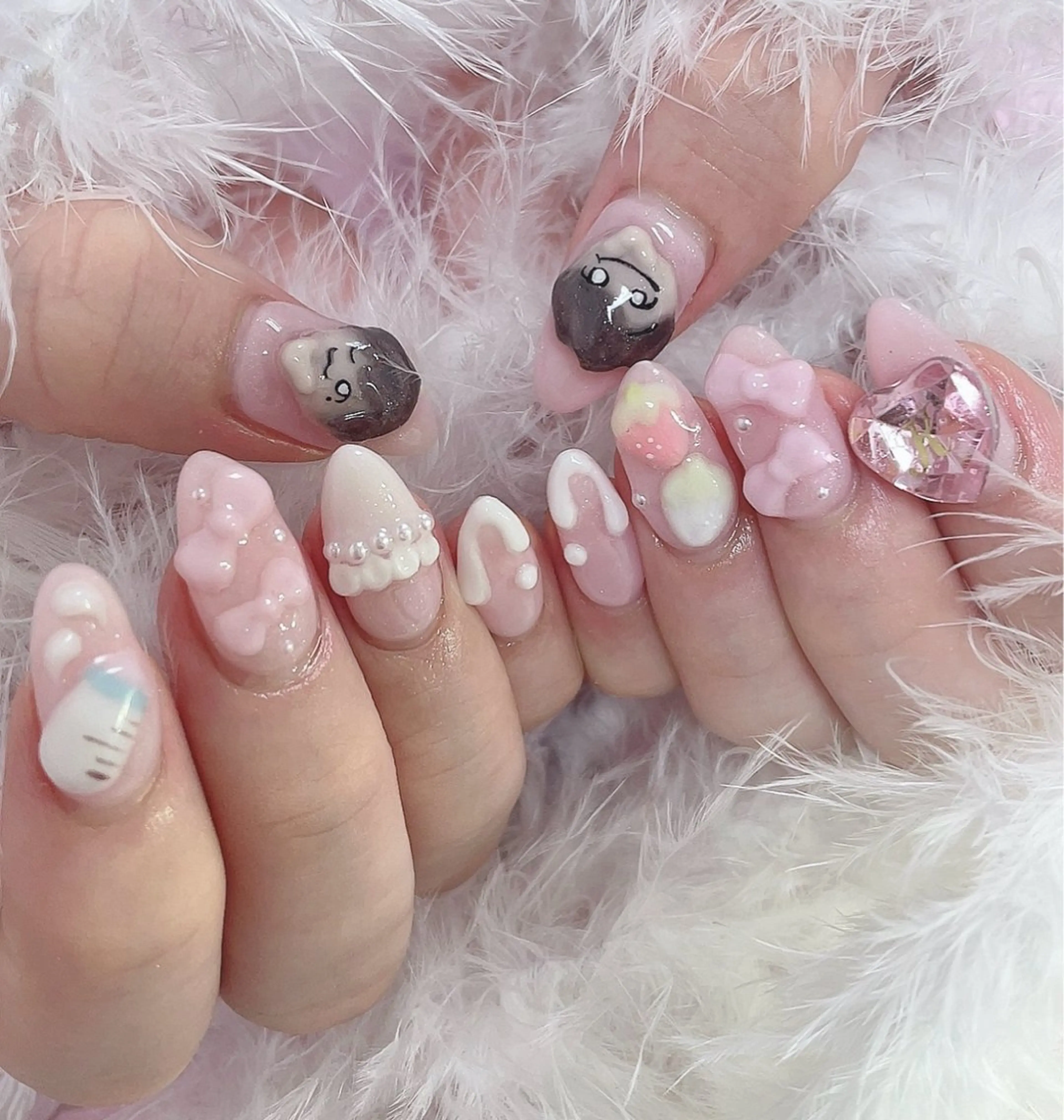 ネイル Naru Kelinailのネイルデザイン