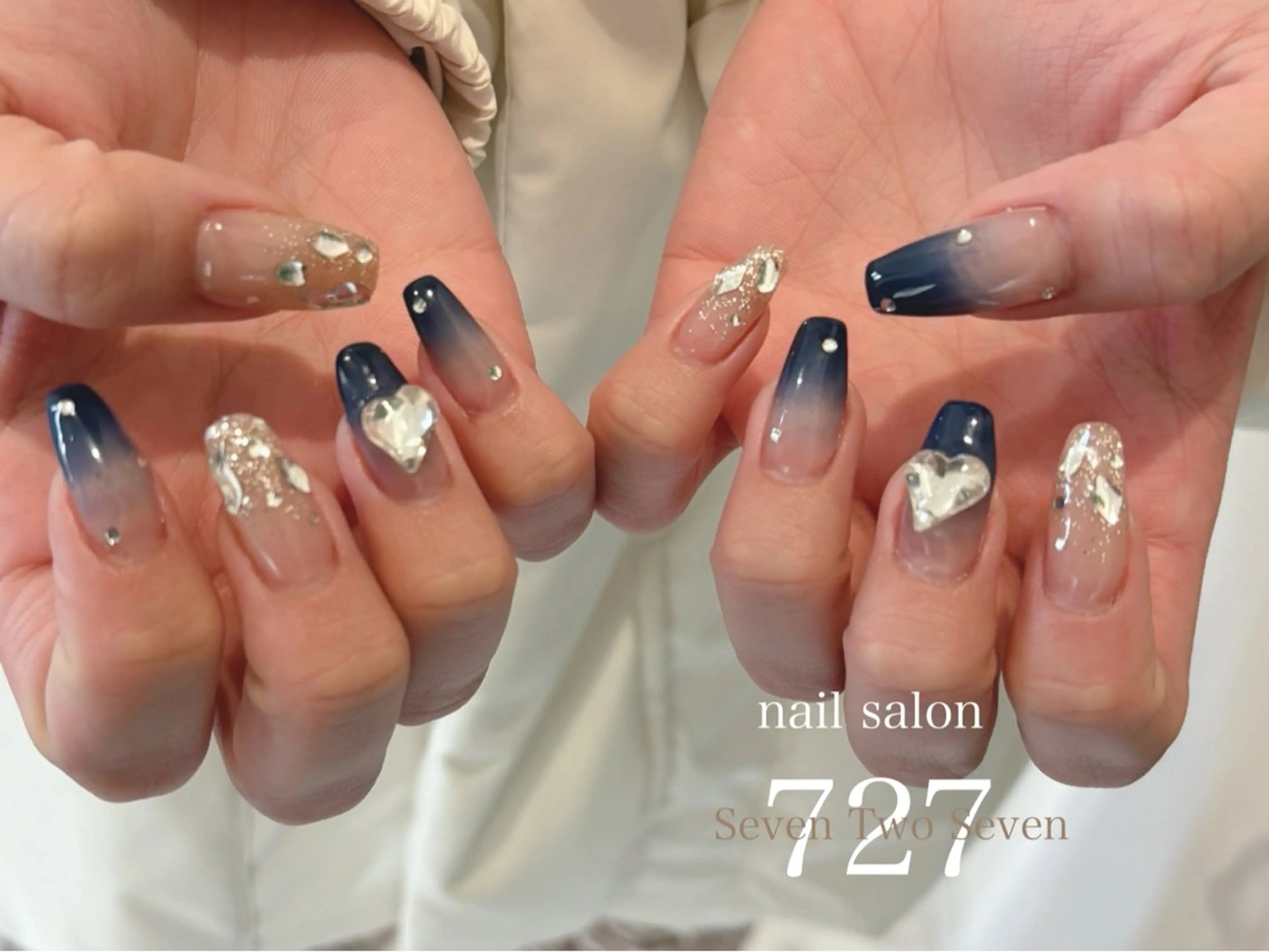 ネイル ハンドネイル 727 nailのネイルデザイン