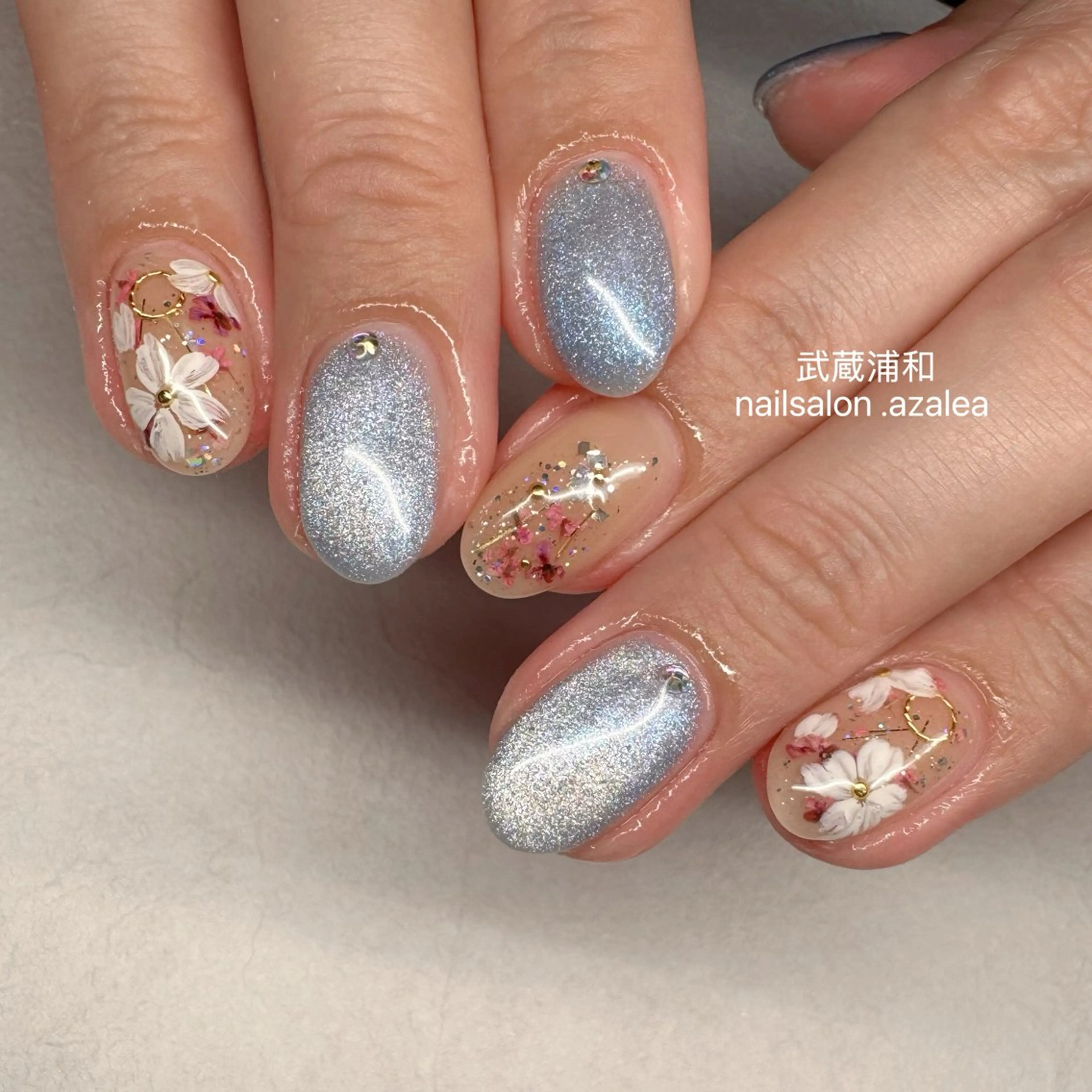 ネイル ハンドネイル R inのネイルデザイン