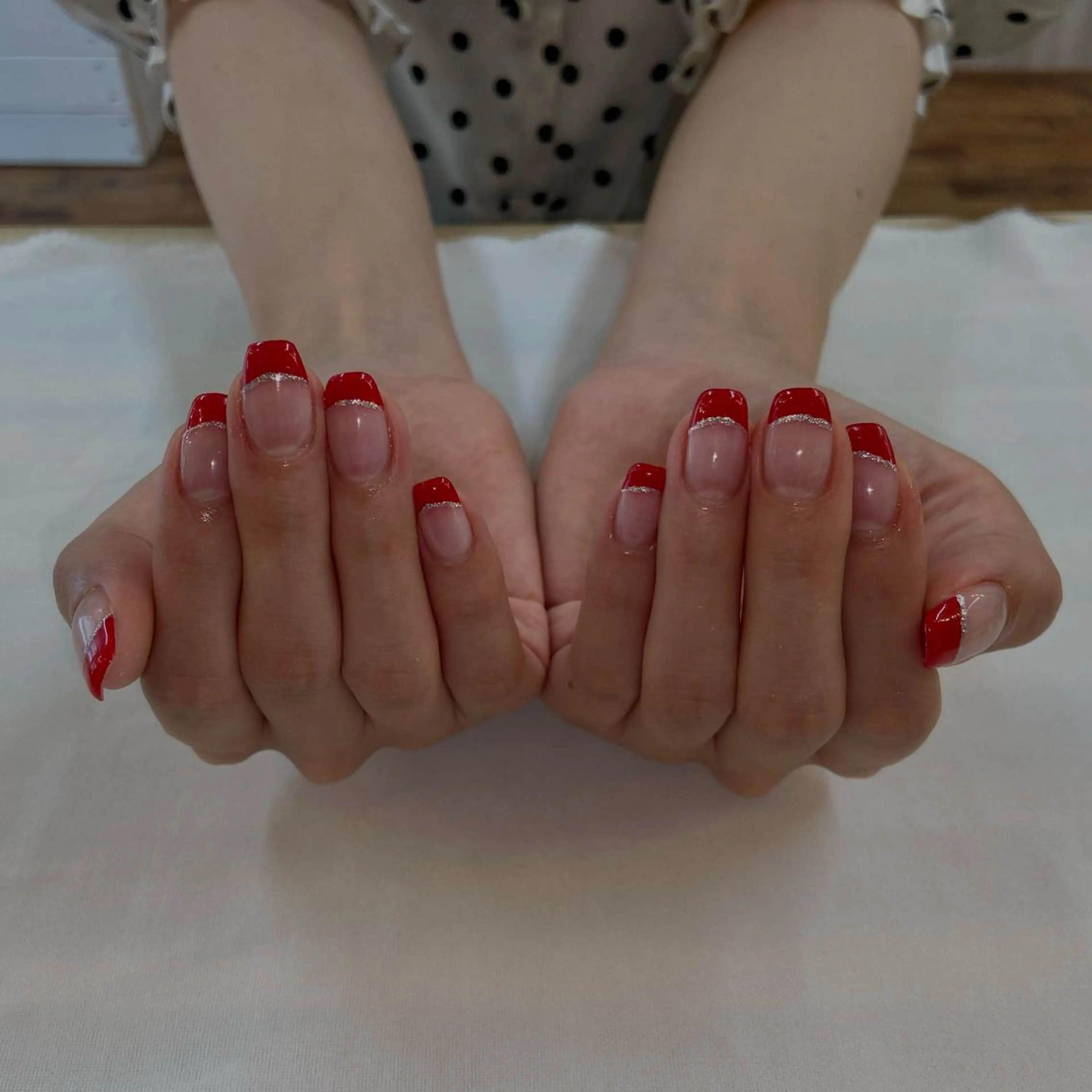 ☁️オフあり　フレンチ(ラメライン)☁️の写真