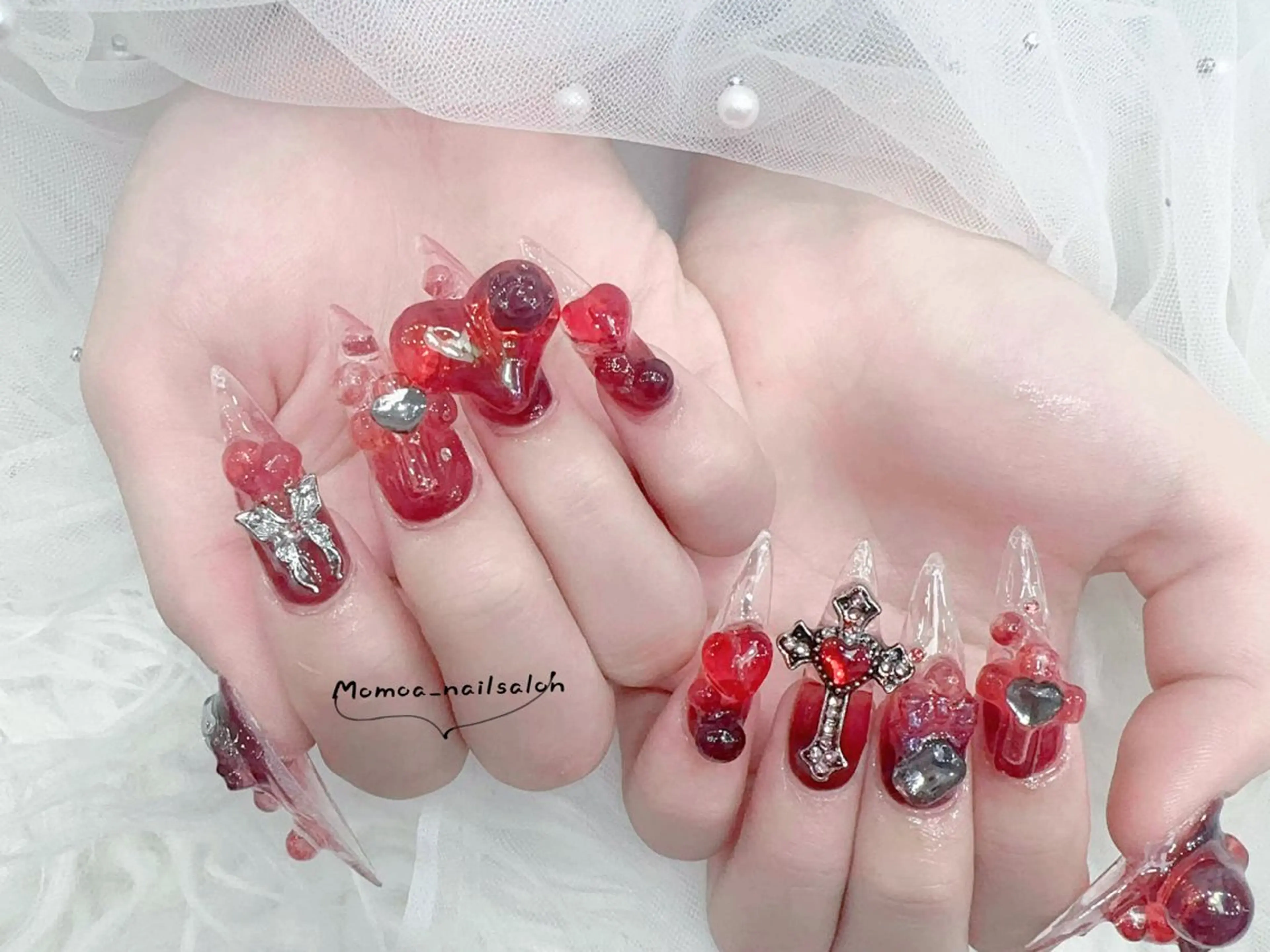 ネイル ハロウィン キラキラネイル 韓国ネイル スカルプネイル ハンドネイル MoMoA Nail ネイル長さ出し専門店のネイルデザイン