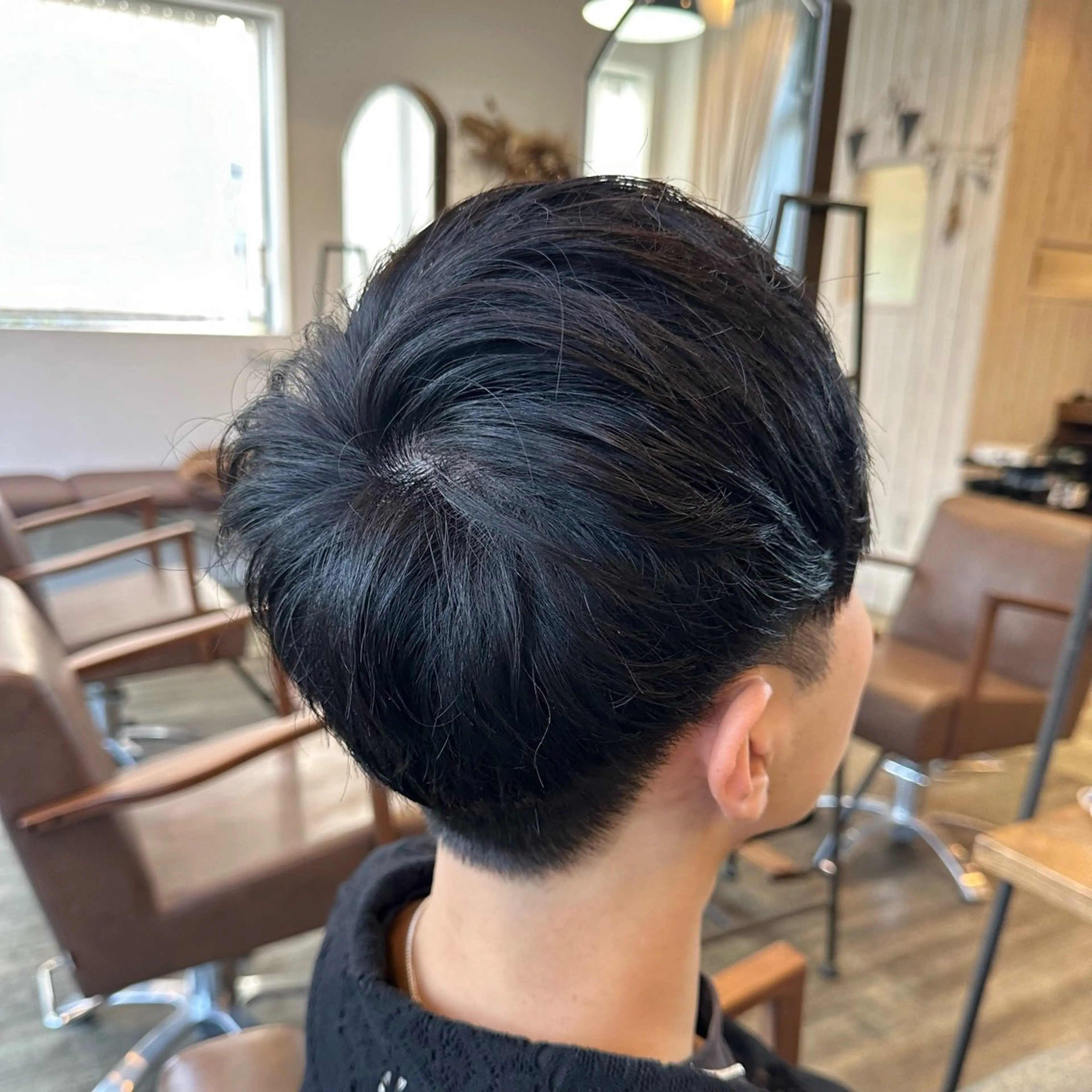 メンズ カット 岩本みるか/ 暖色カラー/ベージュのヘアスタイル