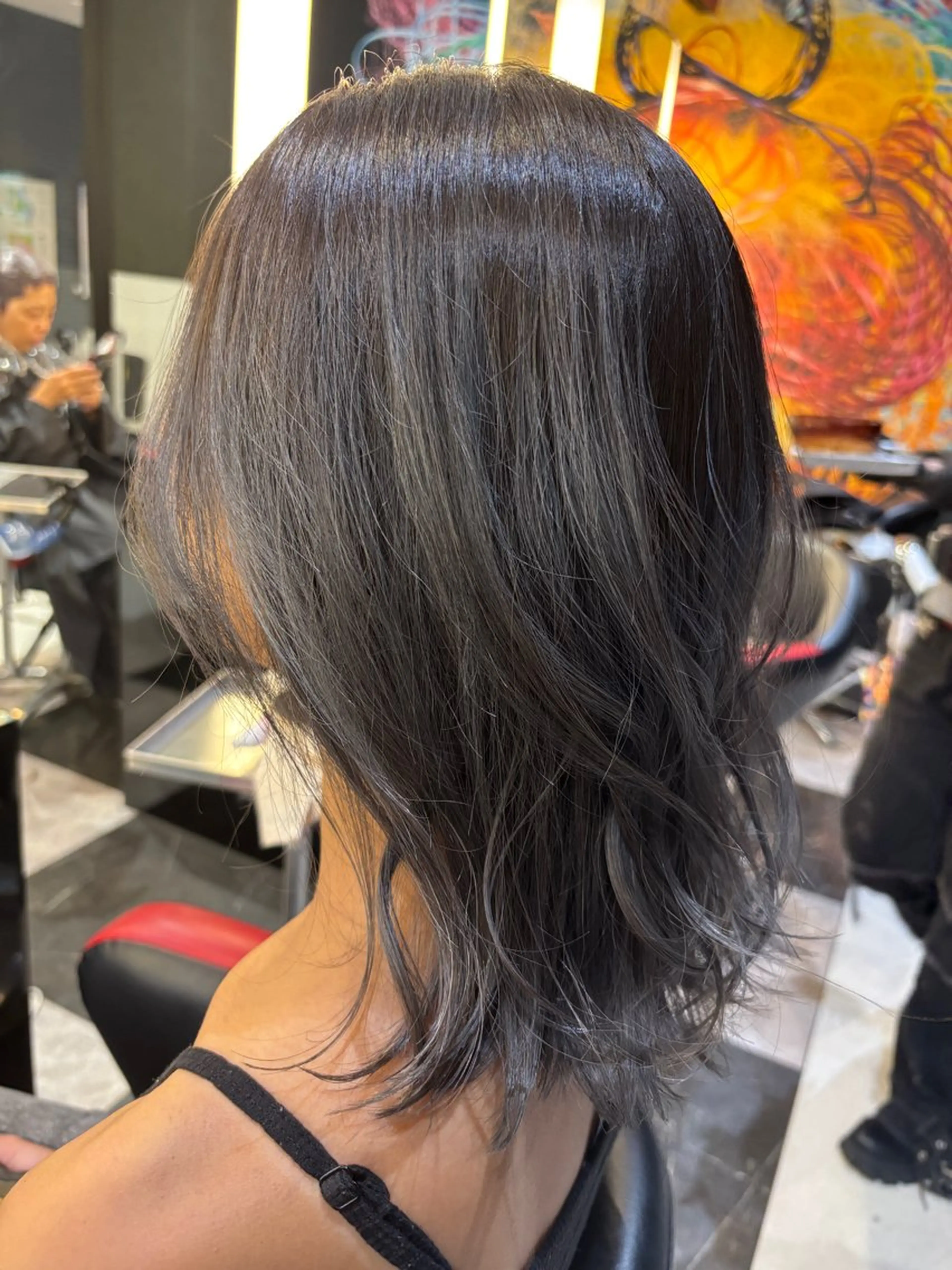 セミロング カラー カット ヘアカラー ブリーチ/ヘアケア/ 艶髪/イギチハルのヘアスタイル