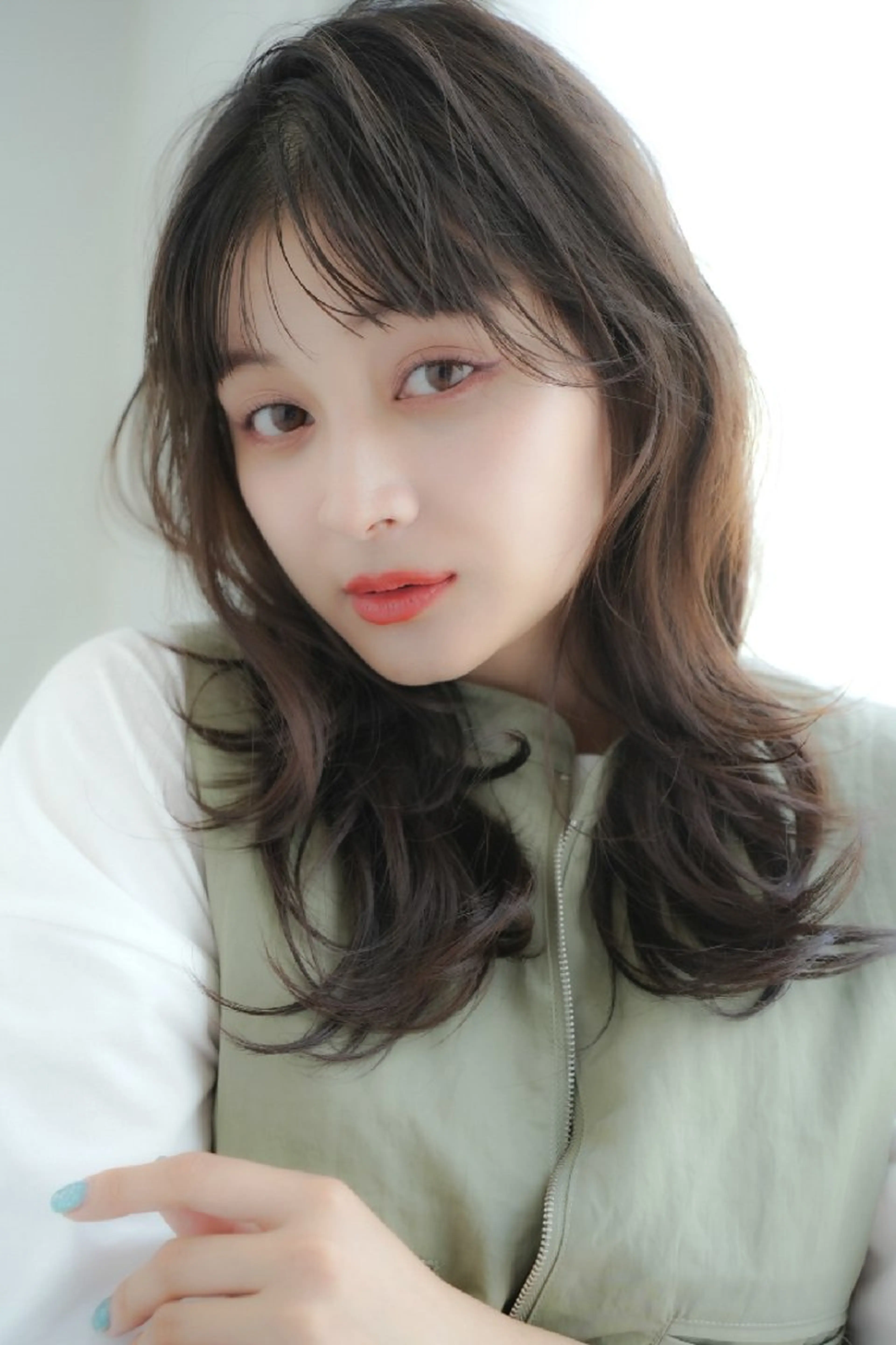 セミロング 横山  広樹のヘアスタイル