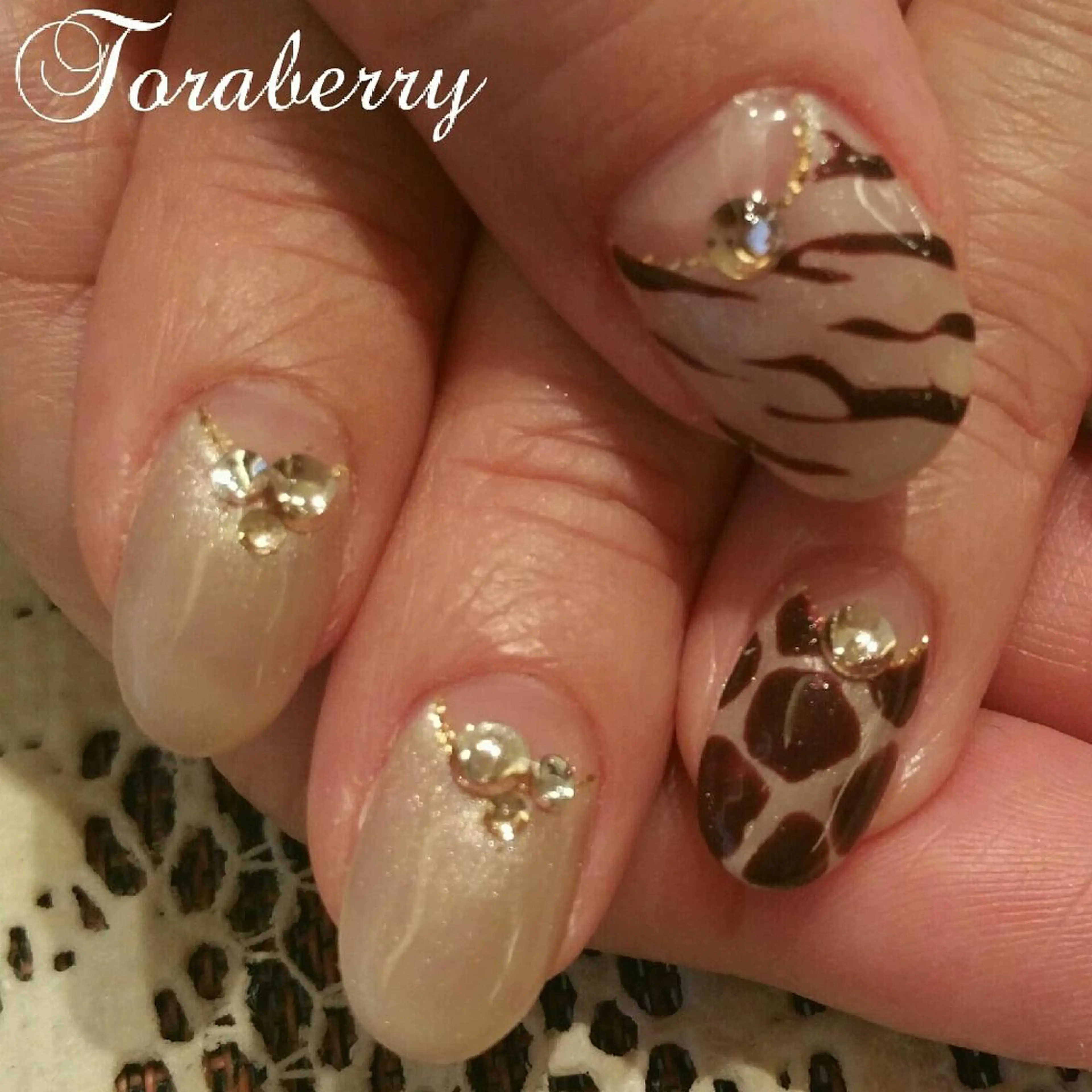 ネイル アニマル柄 ネイリスト なつみのネイルデザイン