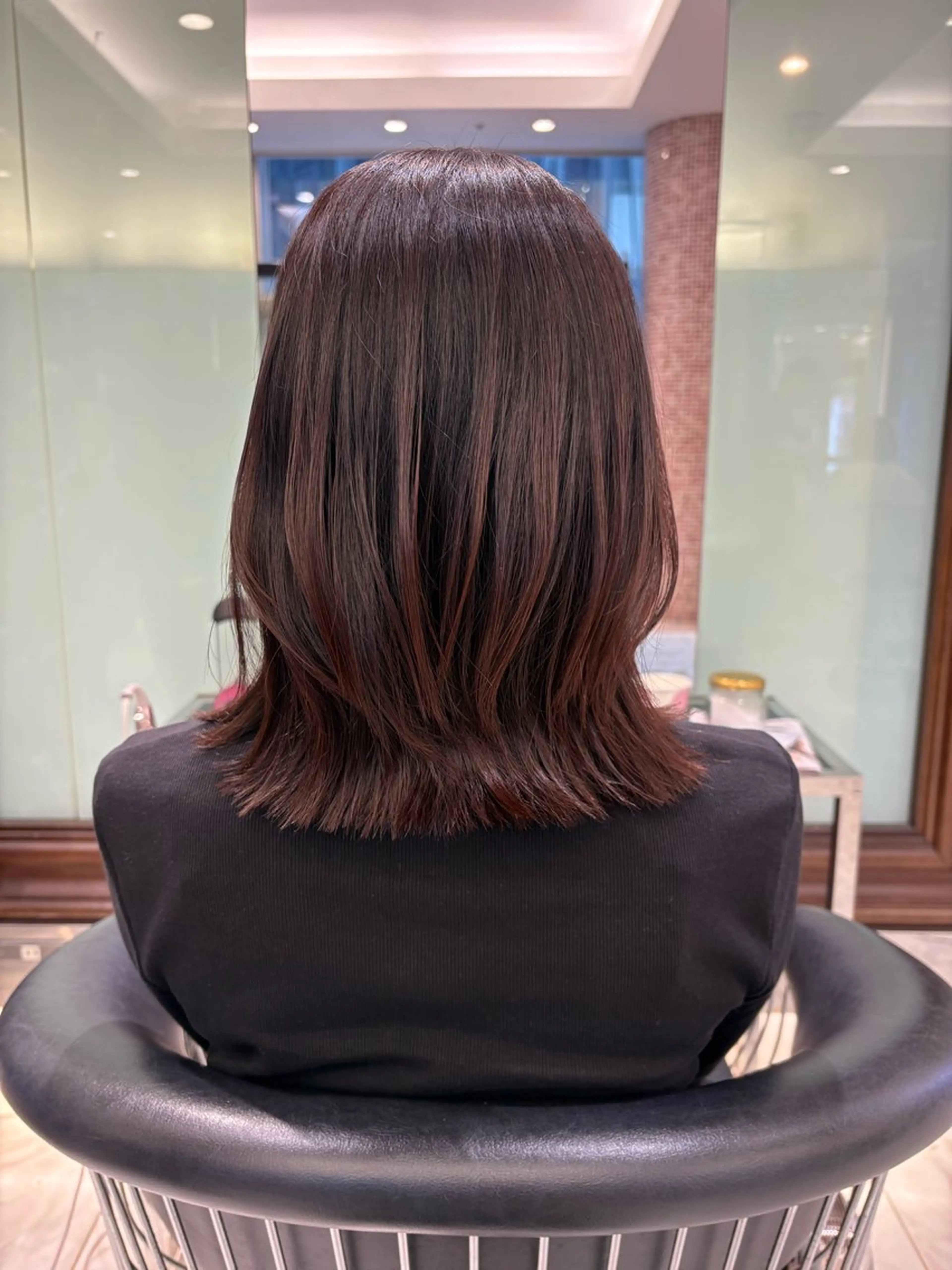 ミディアム カラー カット ヘアカラー コテ巻き風パーマ✨ 韓国ヘア🤎近下菜央のヘアスタイル