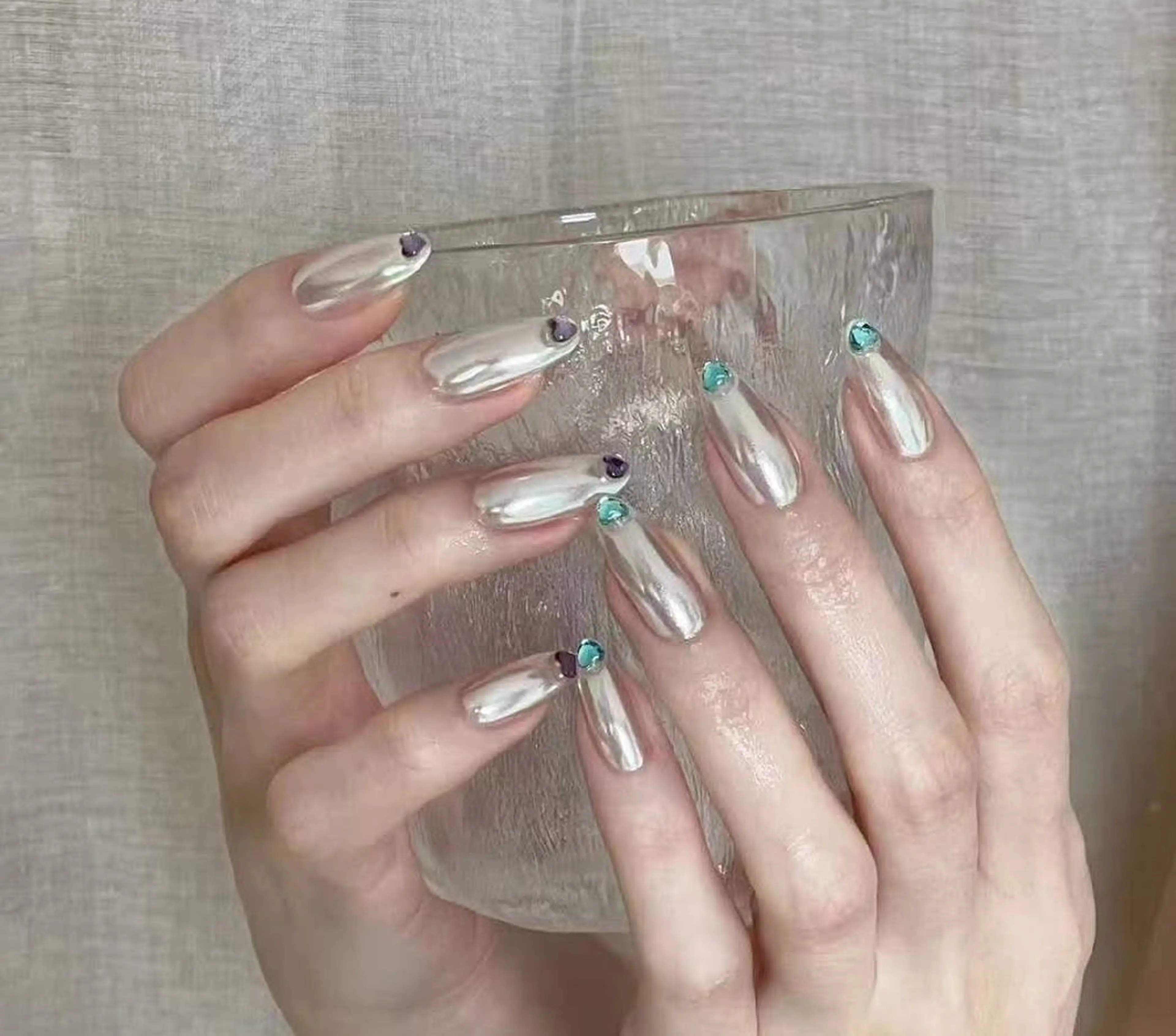 ネイル オーロラネイル フラワーネイル フットネイル フレンチネイル ジェルネイル ハンドネイル Oomiya 服部のネイルデザイン