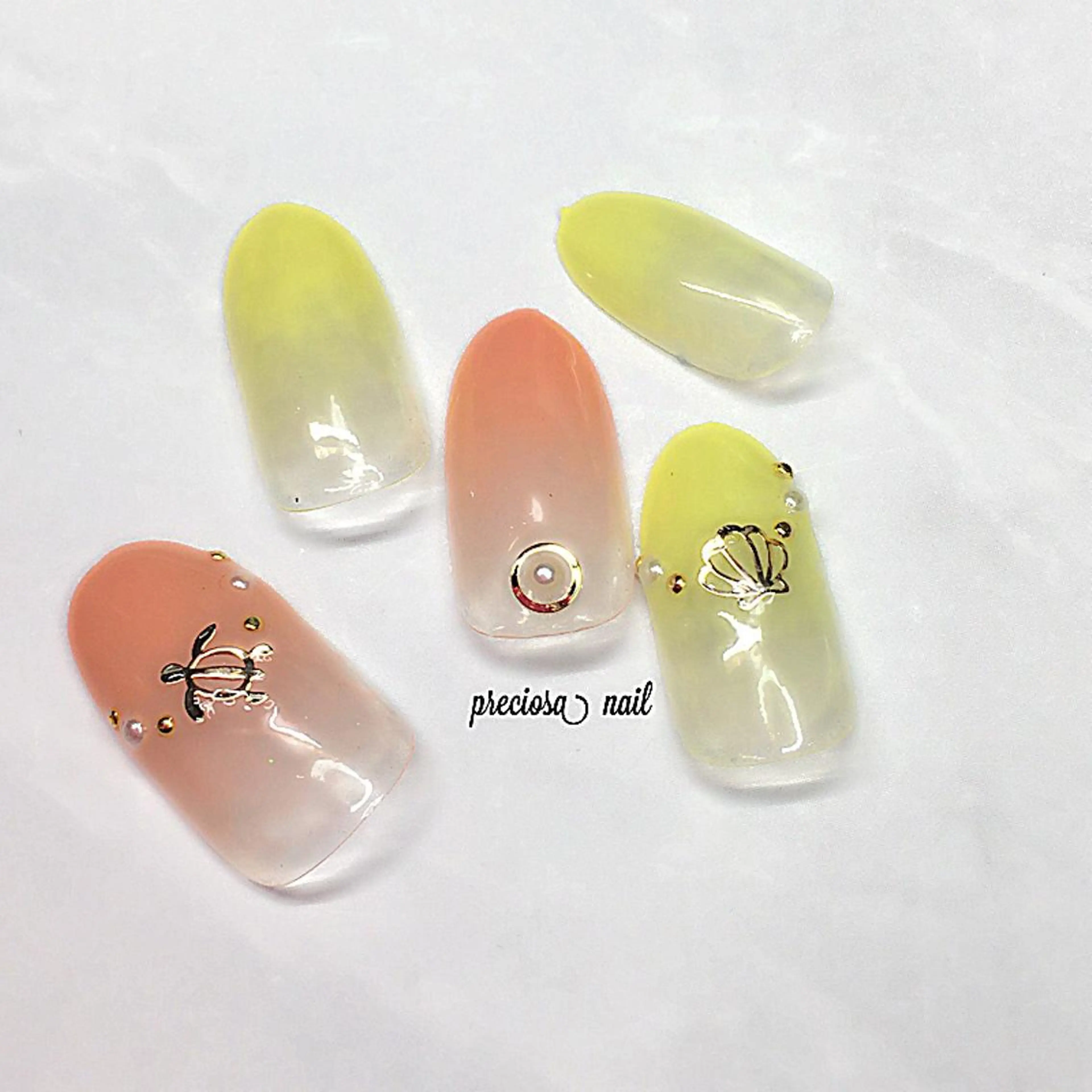 ネイル preciosa.nail所属・久場 晴美のネイルデザイン