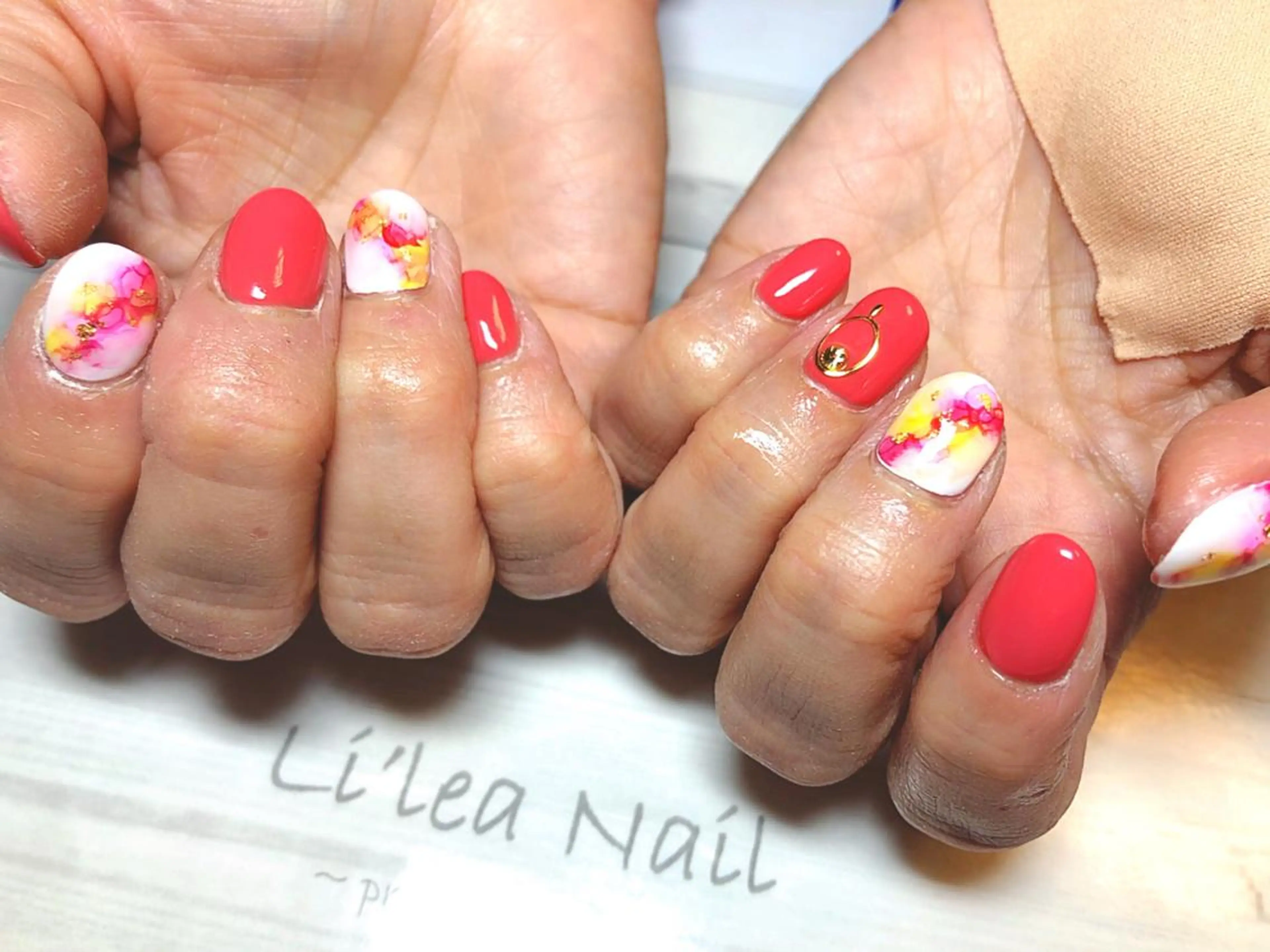 ネイル Li'leaNail AINAのネイルデザイン