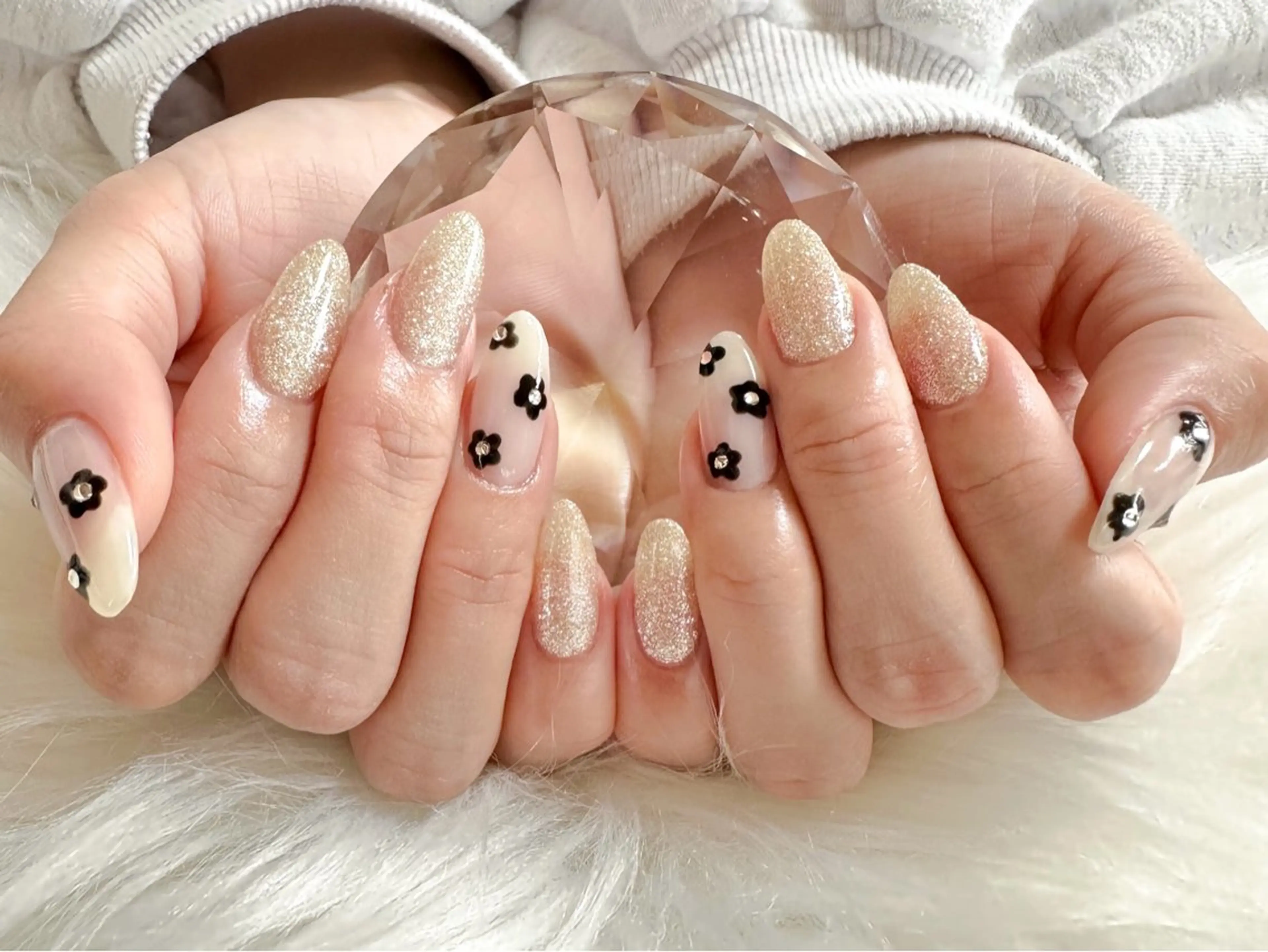 ネイル Cherie🫧 🌿NAOMIのネイルデザイン