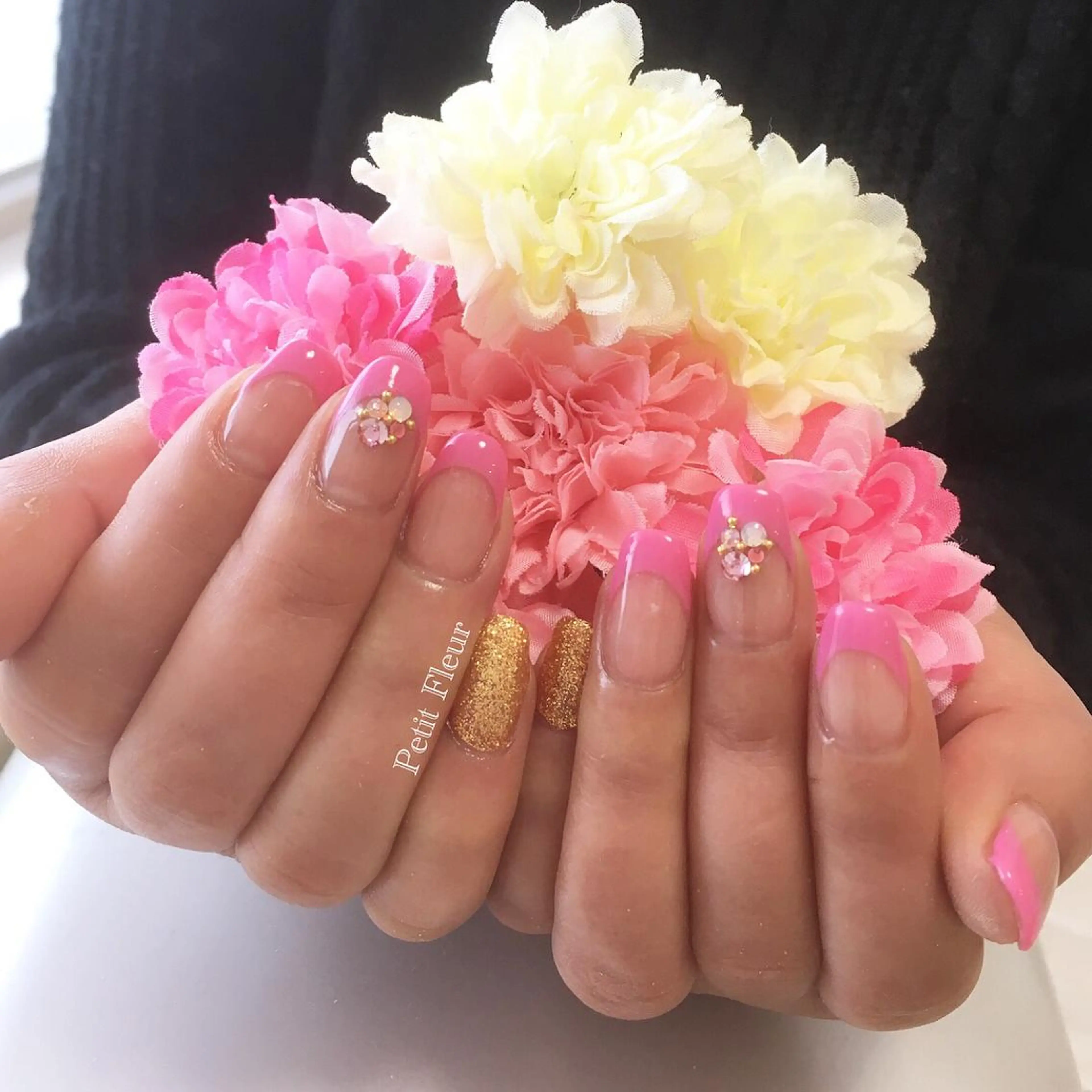 ネイル フレンチネイル グラデーション ピンク 春ネイル Petit Fleur所属・青柳 亜梨奈のマツエク・マツパデザイン