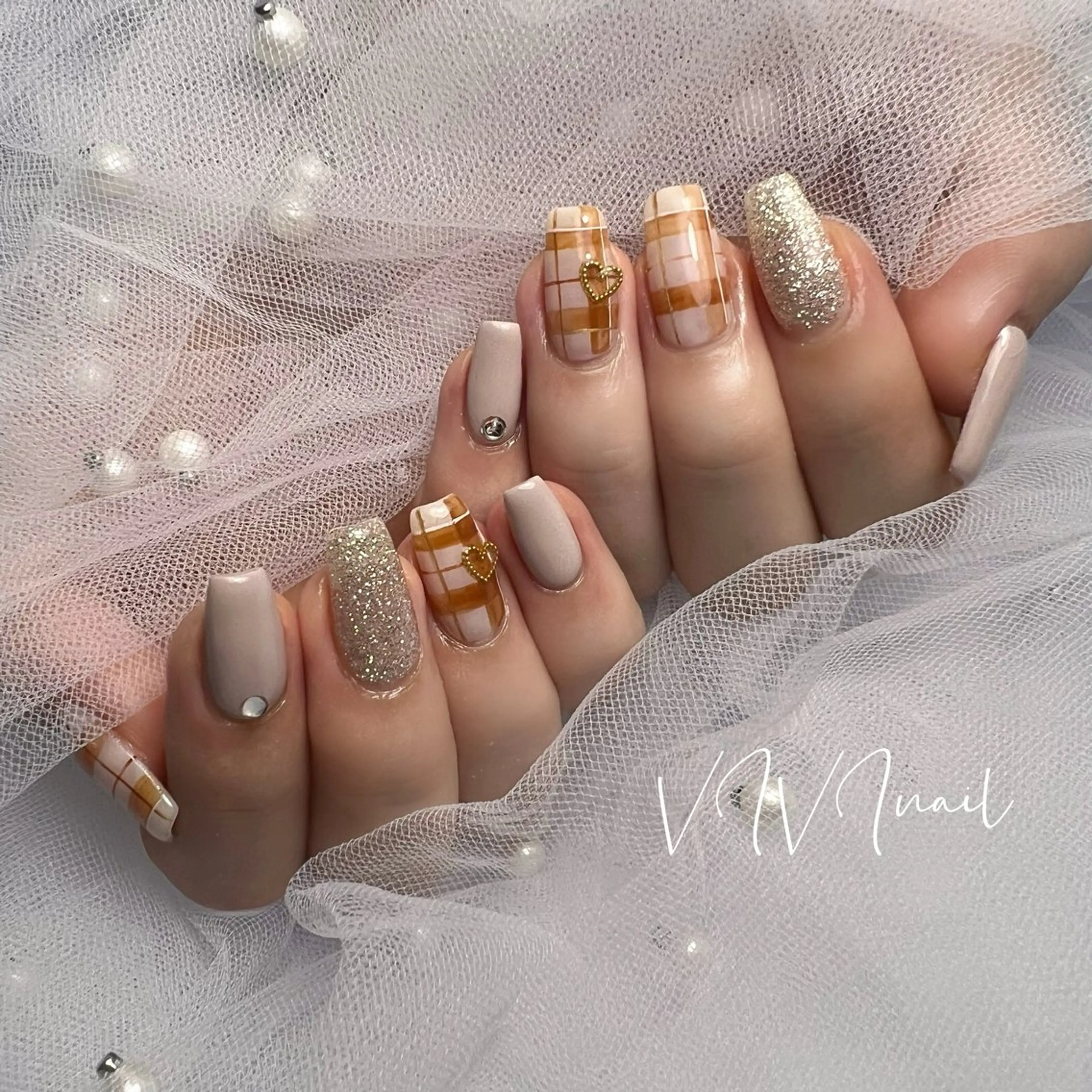 ネイル ハンドネイル vivi nailのネイルデザイン
