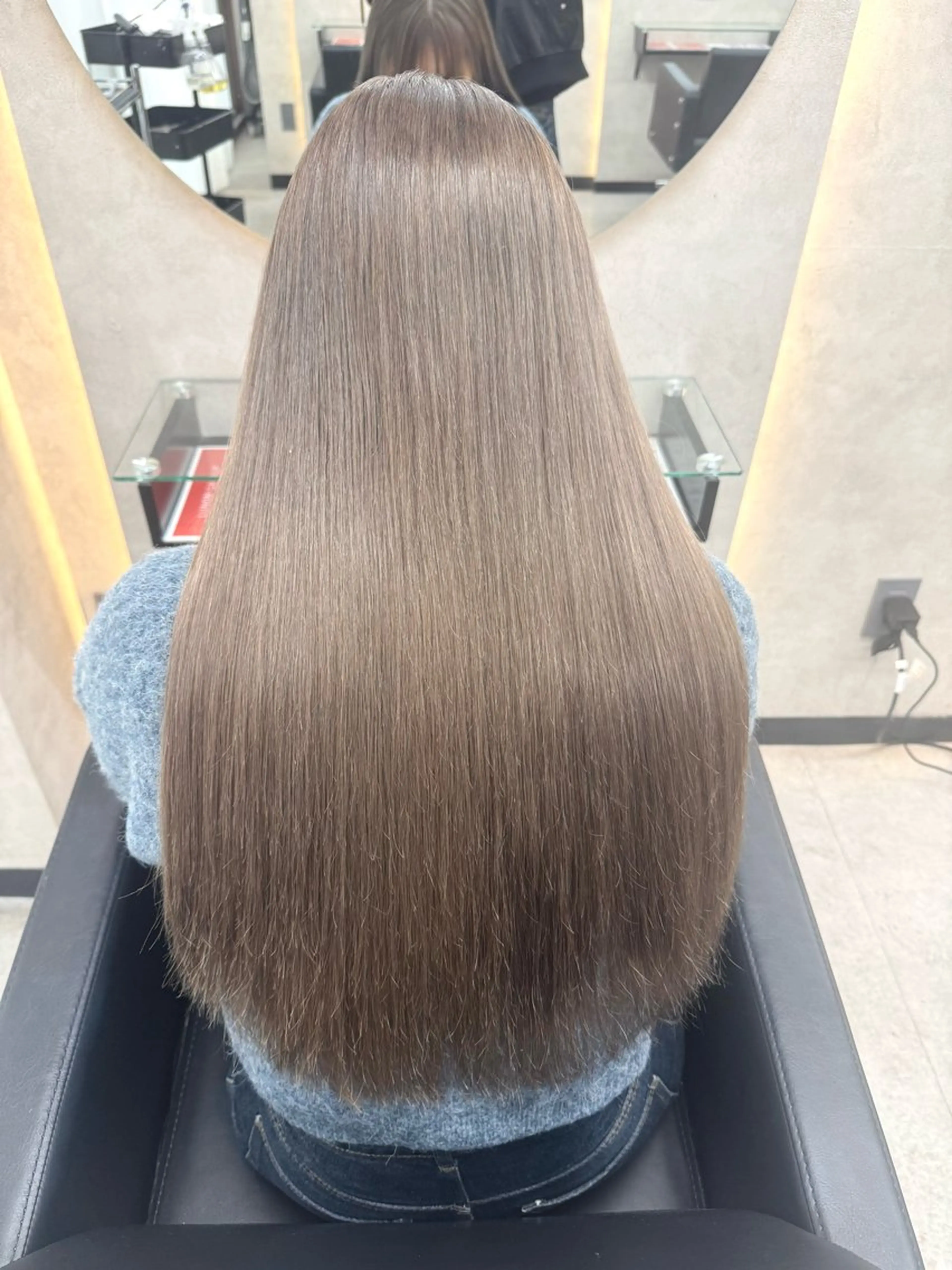 セミロング 🧋ミルクティー 職人🧋のヘアスタイル