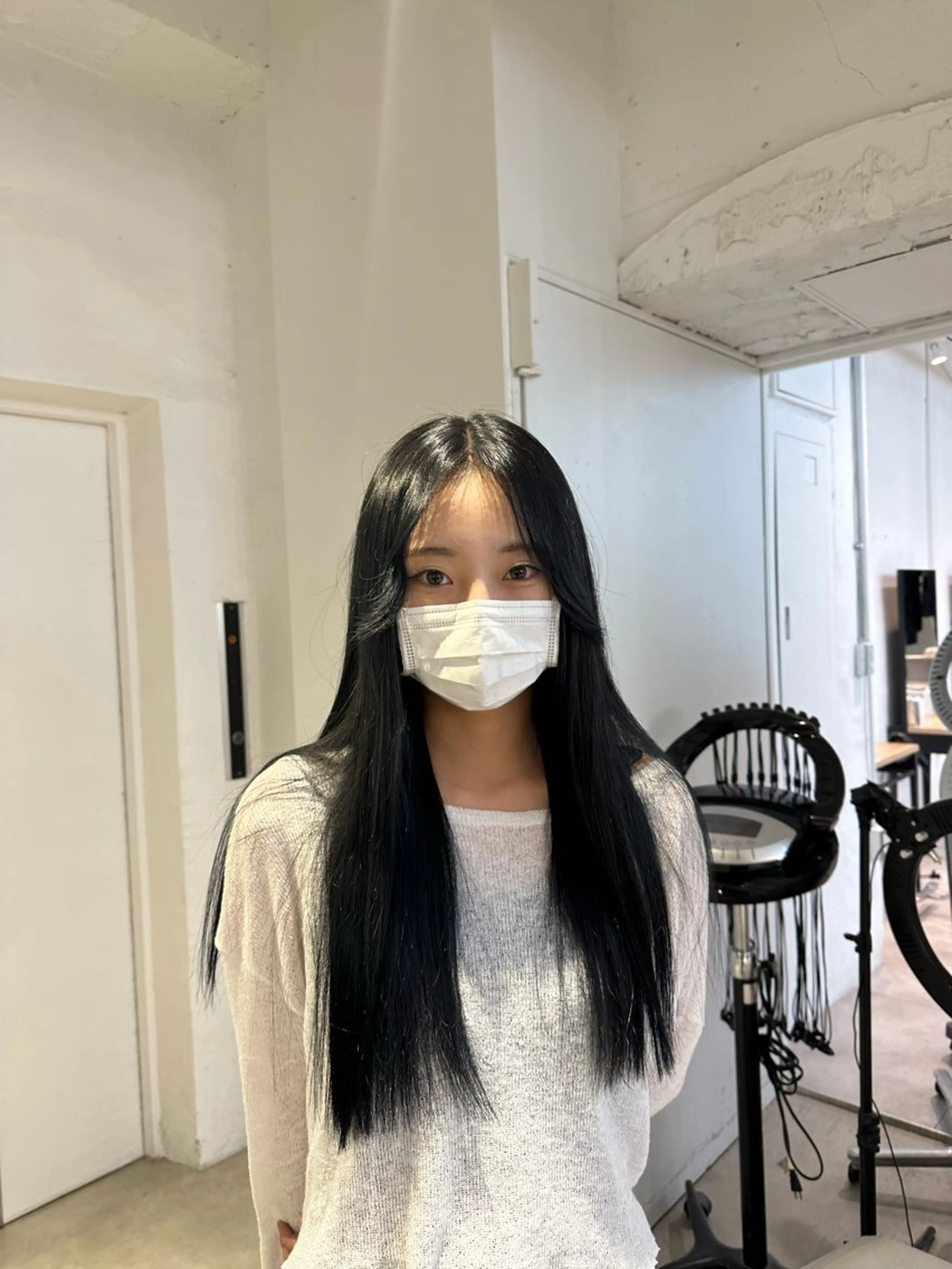 ロング カラー ヘアアレンジ ヘアカラー ハイトーン特化 pepe🎀のヘアスタイル