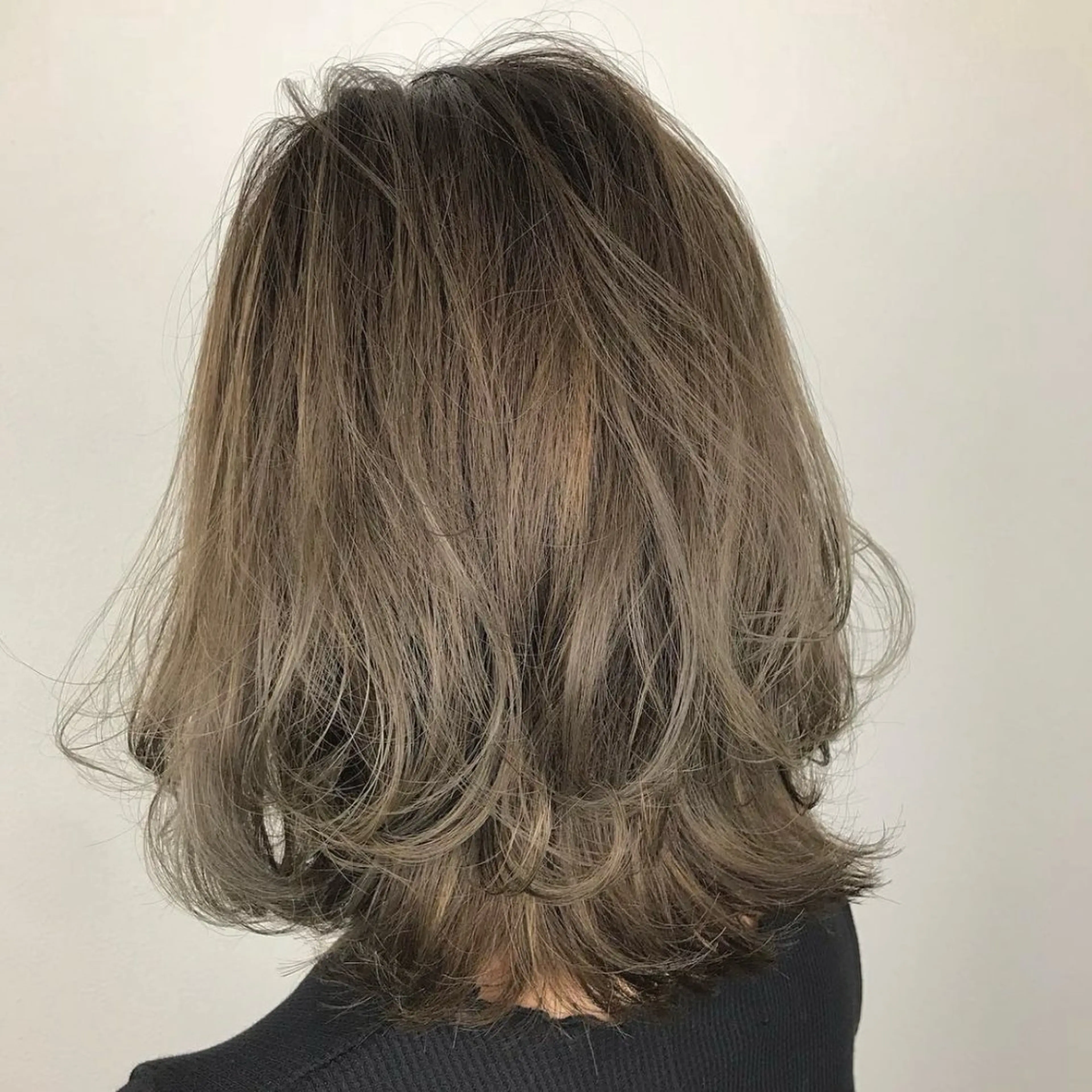 ミディアム カラー ブリーチ 透明感カラー sendai mayumiのヘアスタイル