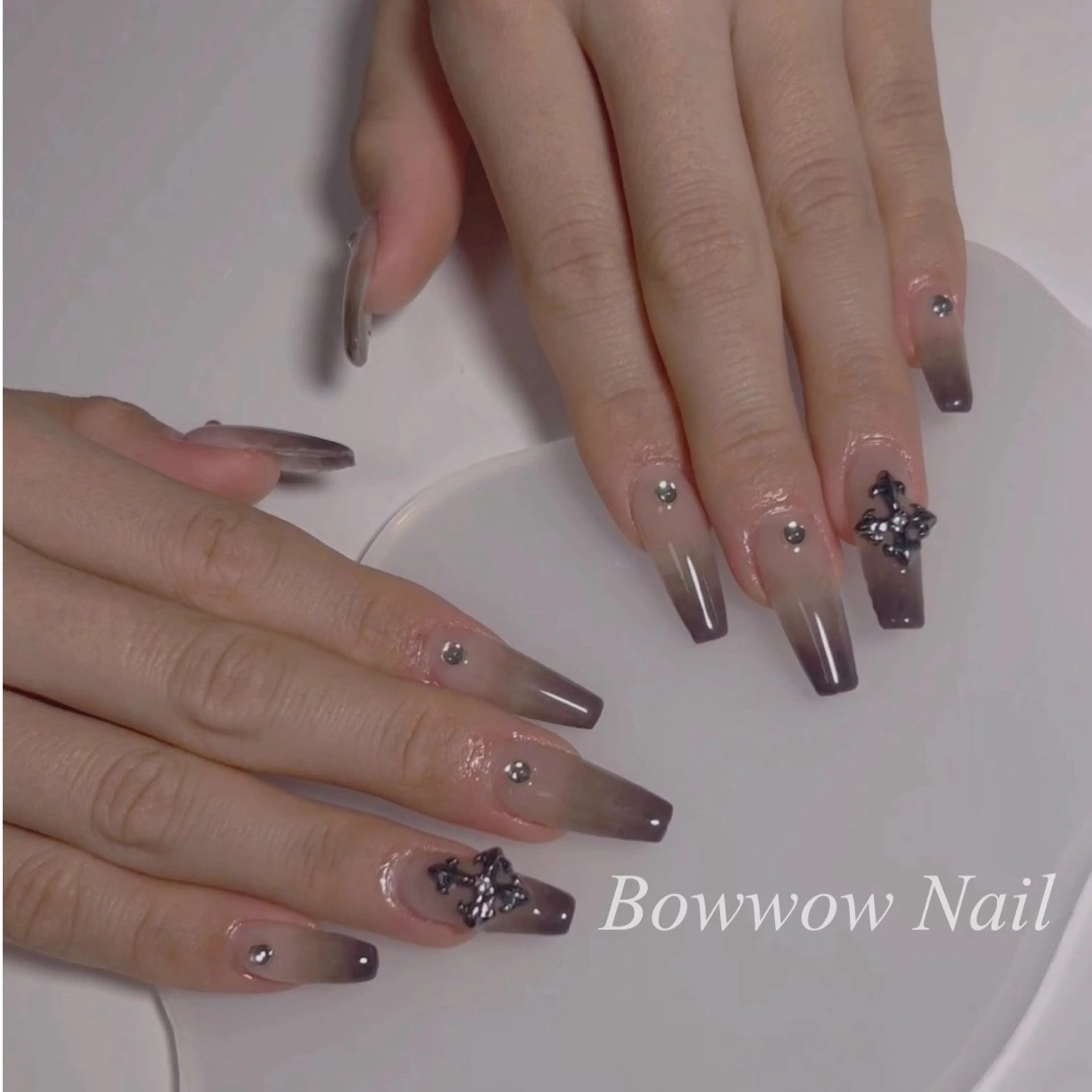 ネイル 長さ出し グラデーション Bow wow Nail さや🧸のネイルデザイン