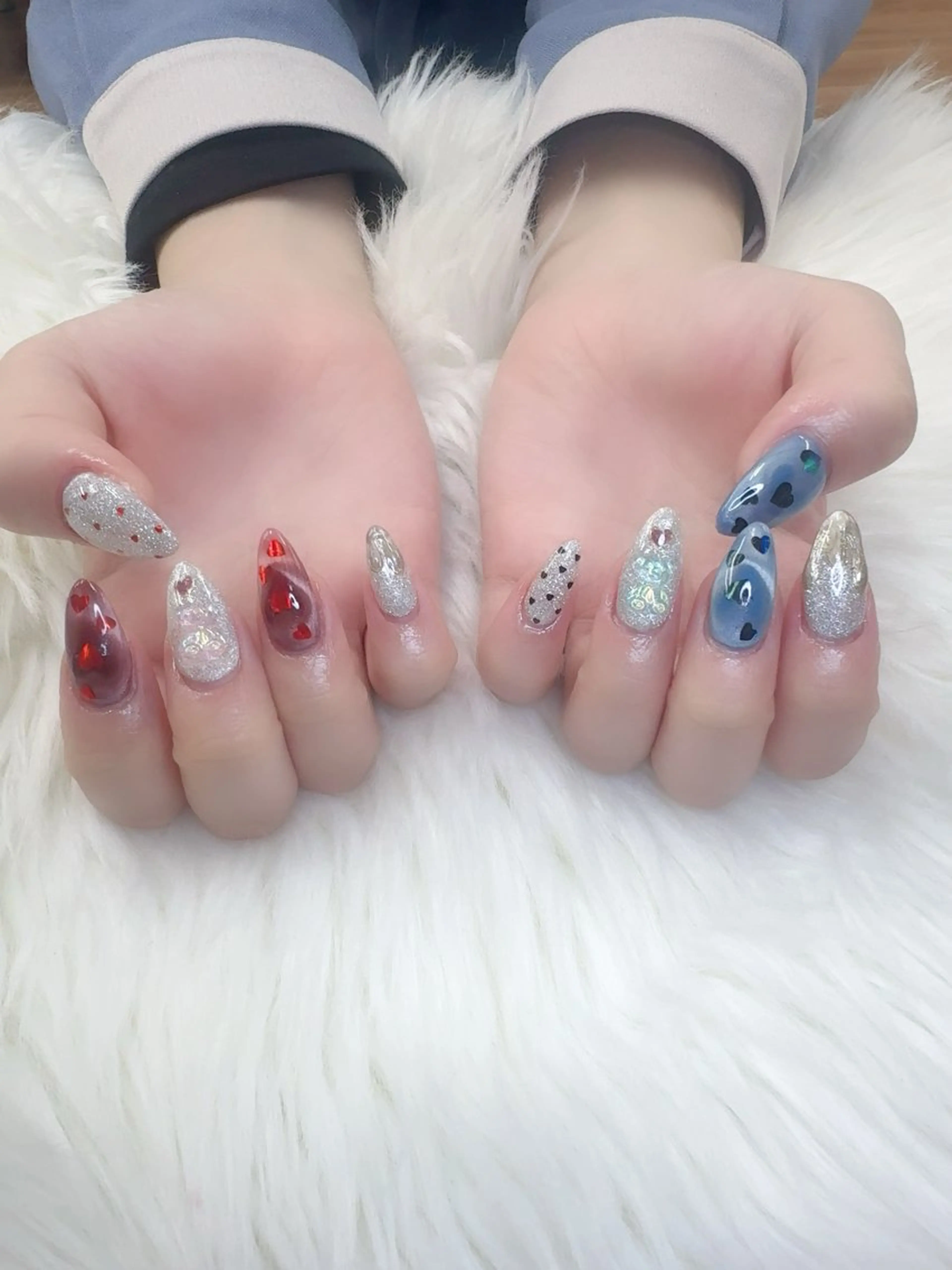ネイル フレンチネイル 韓国ネイル マグネットネイル ニュアンスネイル オフィスネイル ハンドネイル Mlan Nailのネイルデザイン