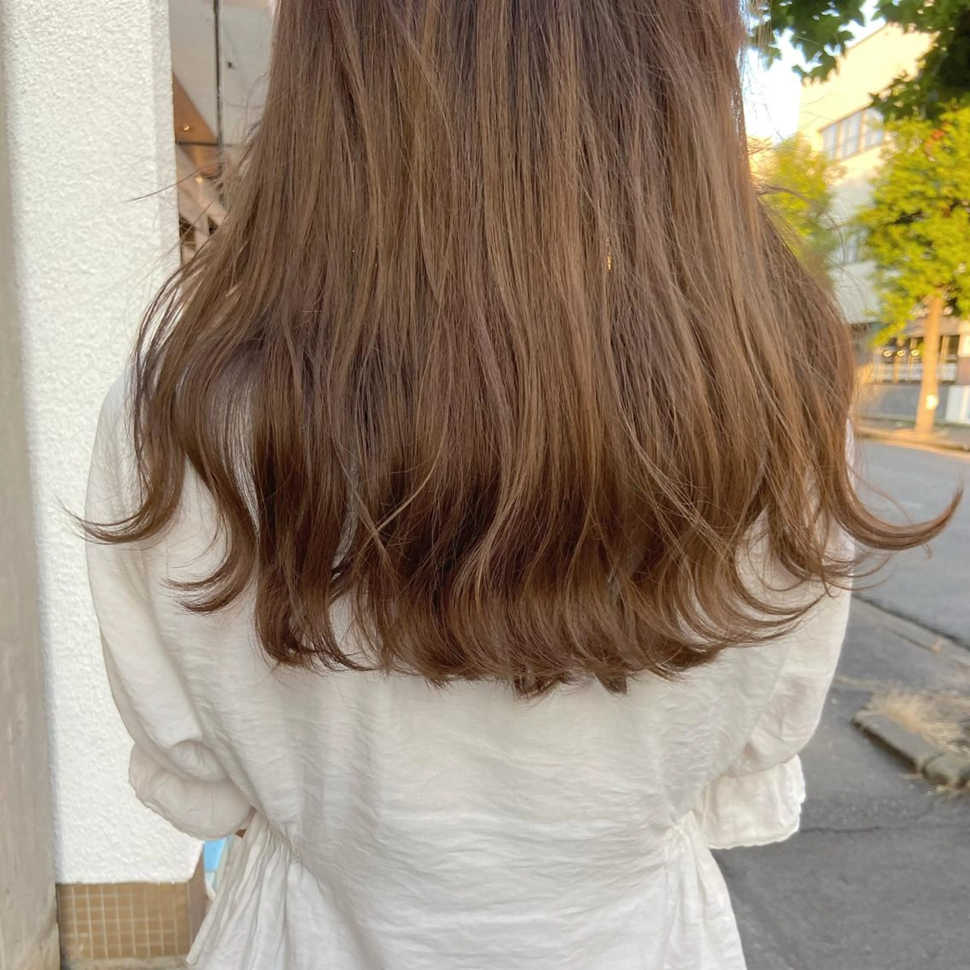 セミロング 小玉 杏華のヘアスタイル
